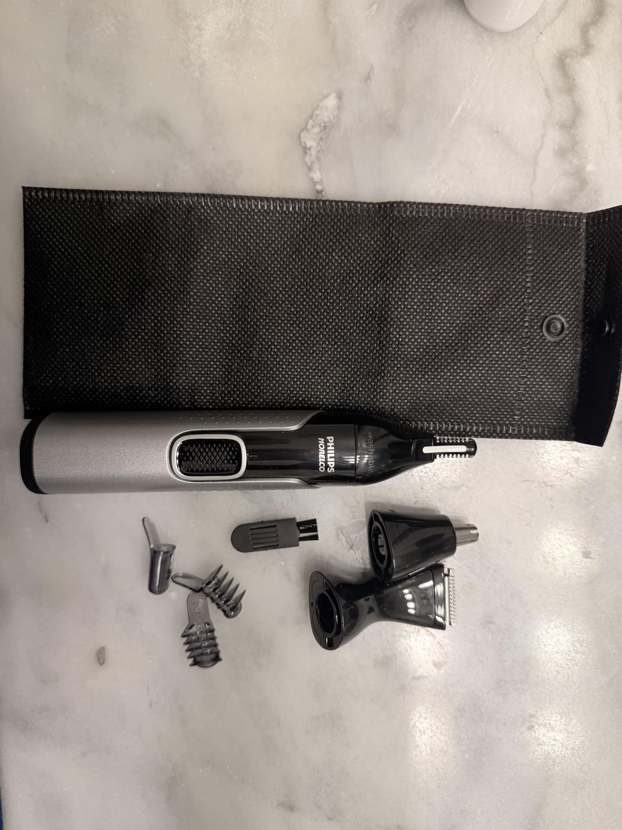 Norelco Philips Nose Trimmer 5000 for Nose, Ears, Eyebrows & Details customer photo 2