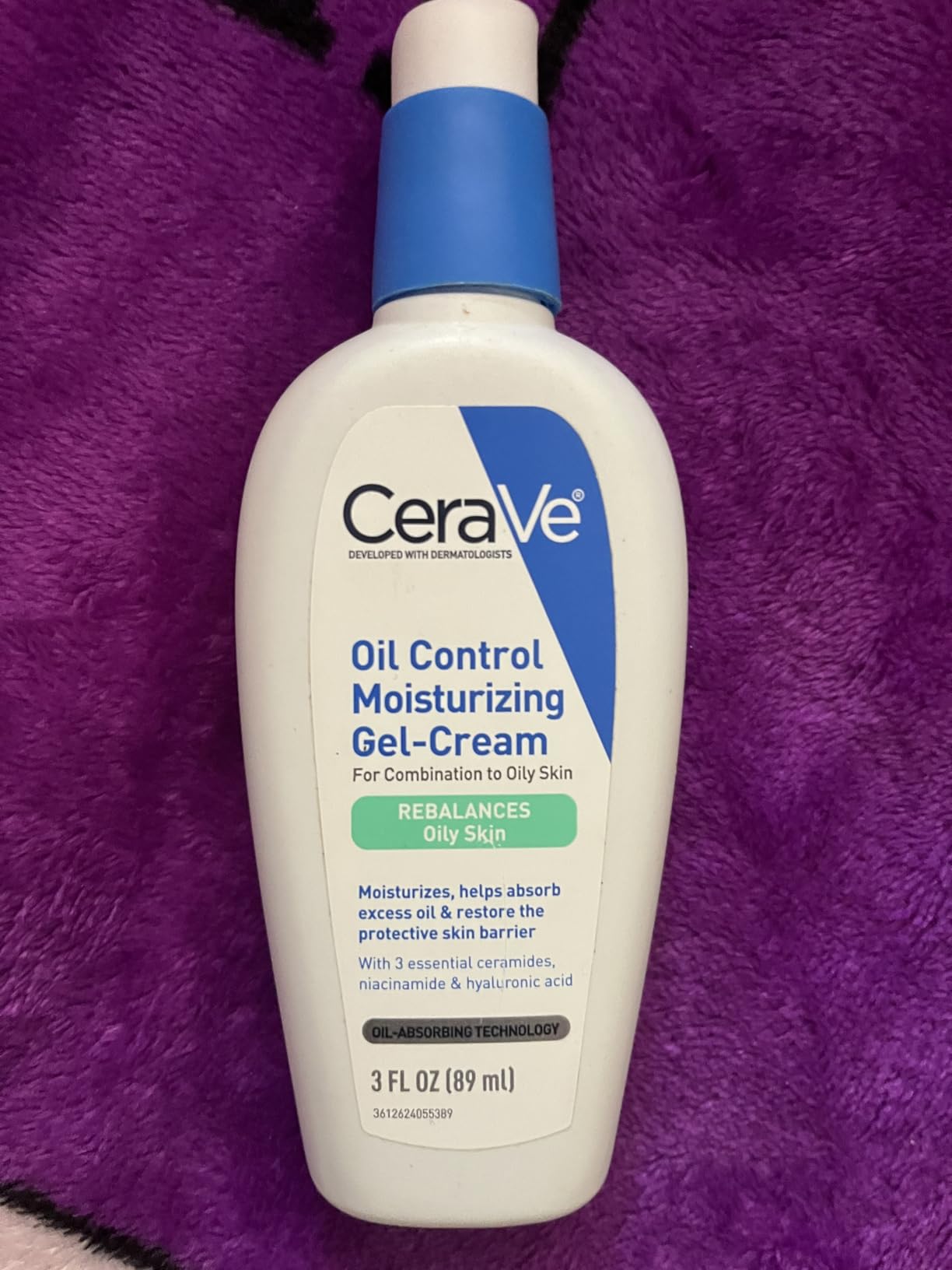 CeraVe Oil Control Gel-Cream, Niacinamide Face Moisturizer, Oily Skin 3oz customer photo 2