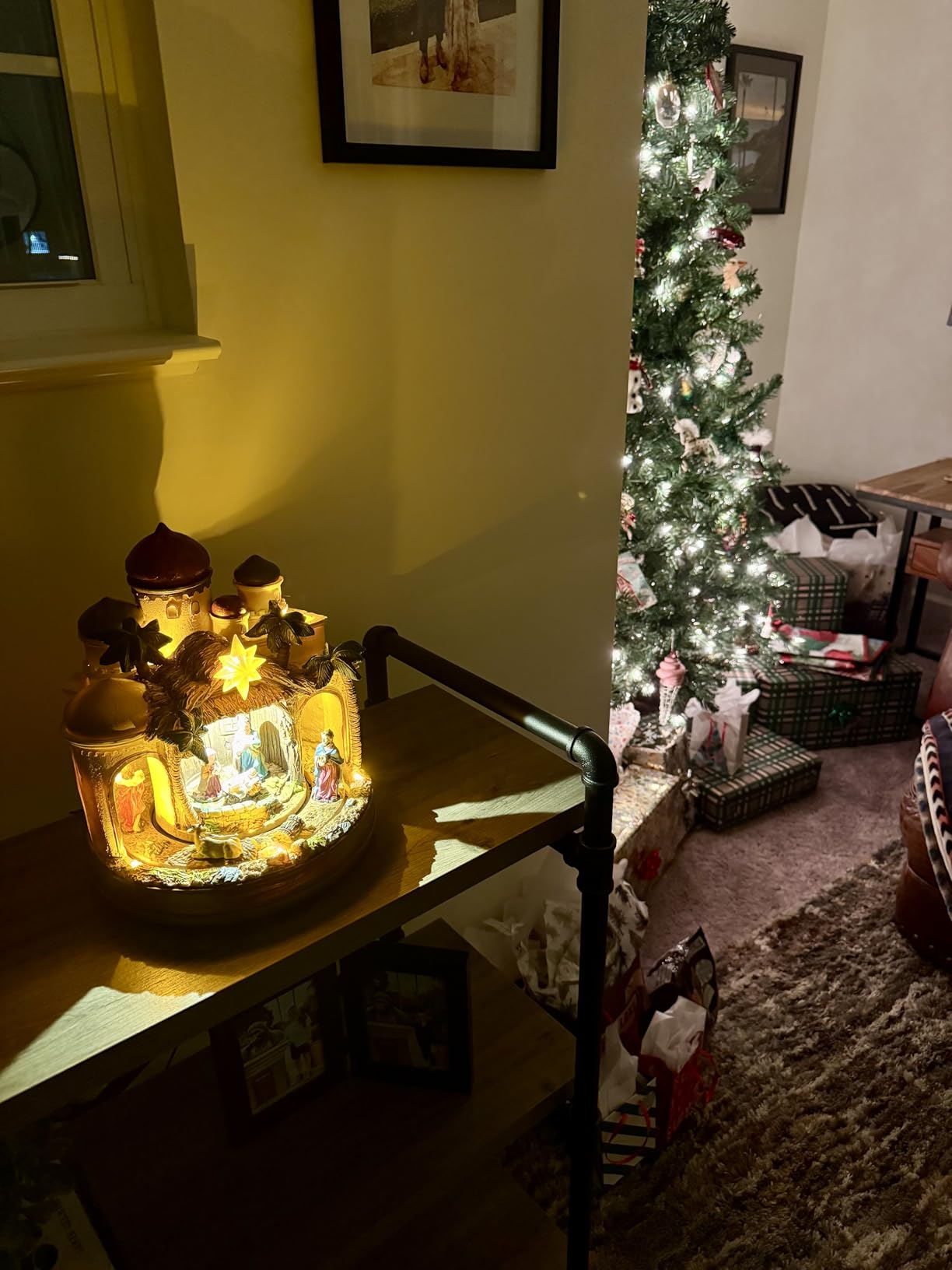 MXwcy Christmas Village House with Moving Train & Music - Lighted Snowman Figurine with 8 Holiday Songs, LED Lights - Resin Collectible Building for Indoor Xmas Decor, Table Centerpiece, Gifts customer photo 2
