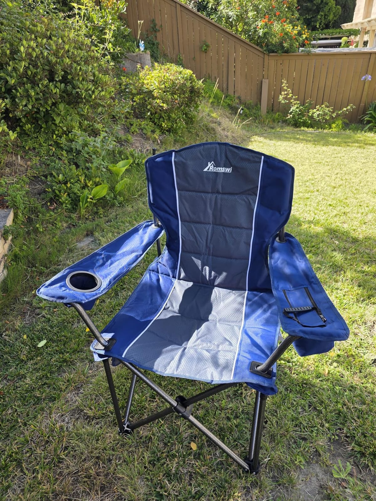 Romswi Oversized Camping Chairs,Heavy Duty Support 500 LBS,Padded Back & Arm Sport Chairs, Cup Holder Cooler Bag, Collapsible Folding Chairs for Outdoor, Fishing & Garden, Black,2-Pack customer photo 1