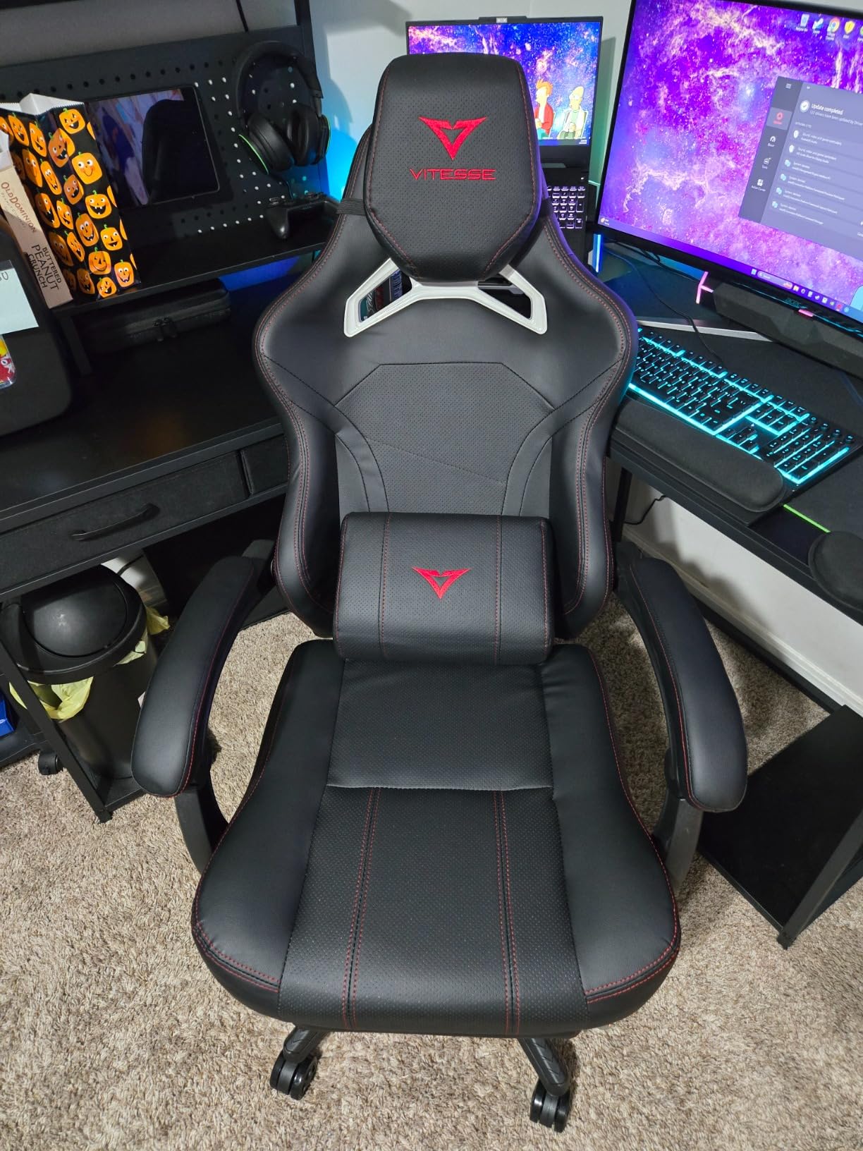 VITESSE Big and Tall Gaming Chair 400lb Capacity with Footrest customer photo 2