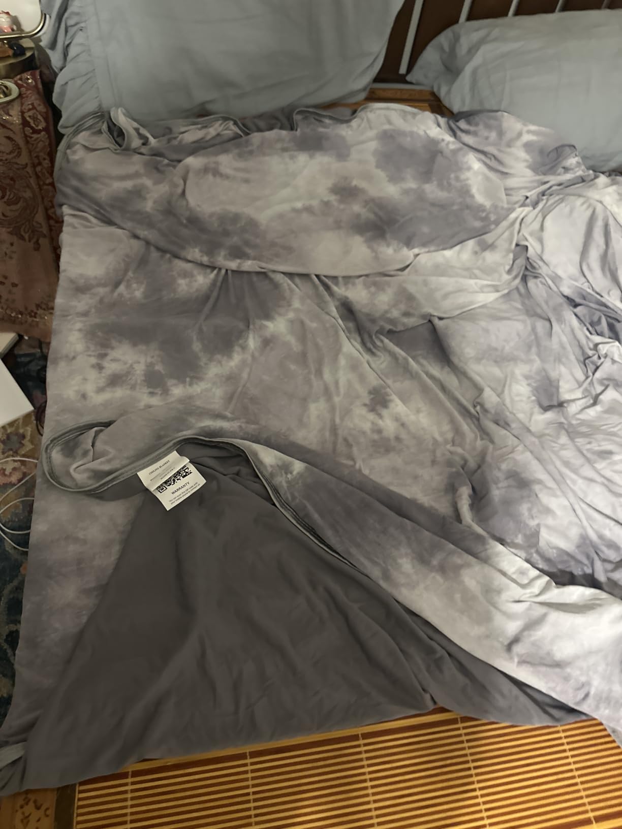 inhand Cooling Blanket Queen Size for Hot Sleepers (90