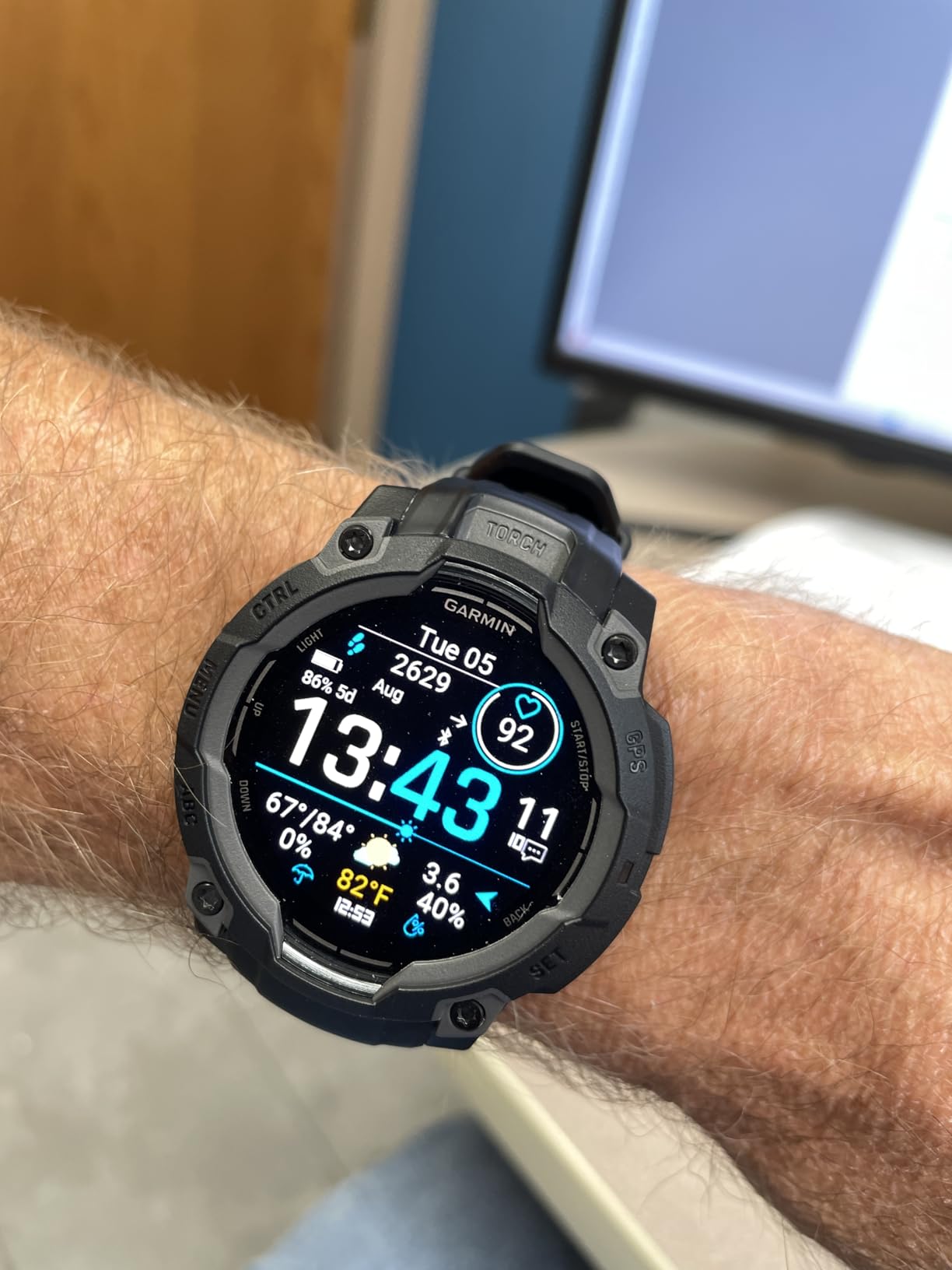 Garmin Instinct® 3 AMOLED, Rugged GPS Smartwatch, 45mm, Black customer photo 2