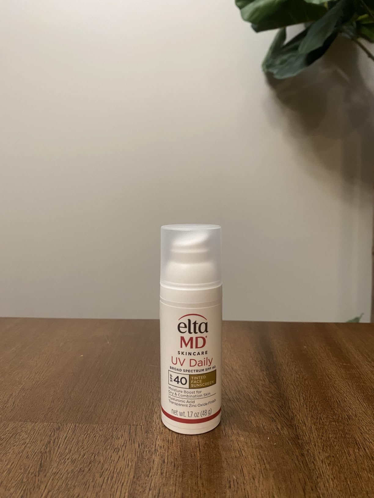 EltaMD UV Daily Face Sunscreen Moisturizer, Zinc Oxide, SPF 40 and SPF 50 customer photo 1