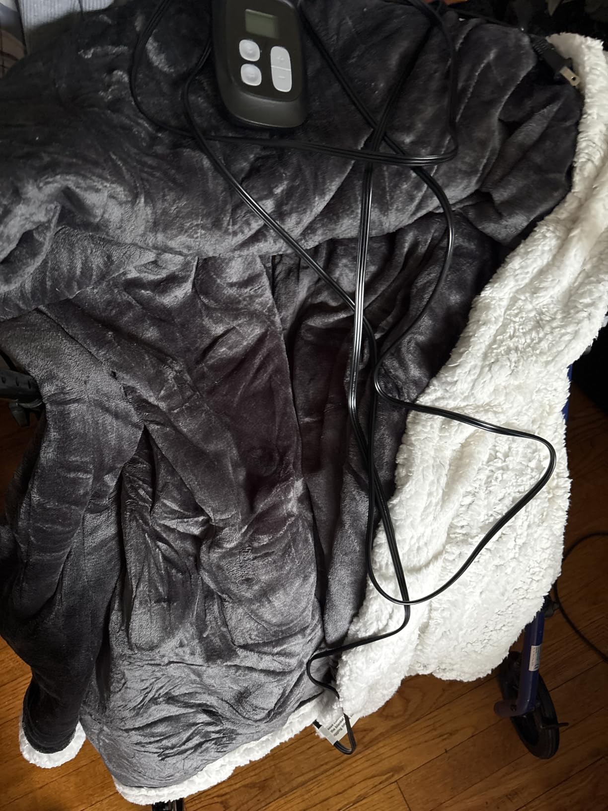 LaffyLo Electric Heated Blanket Full Size 72