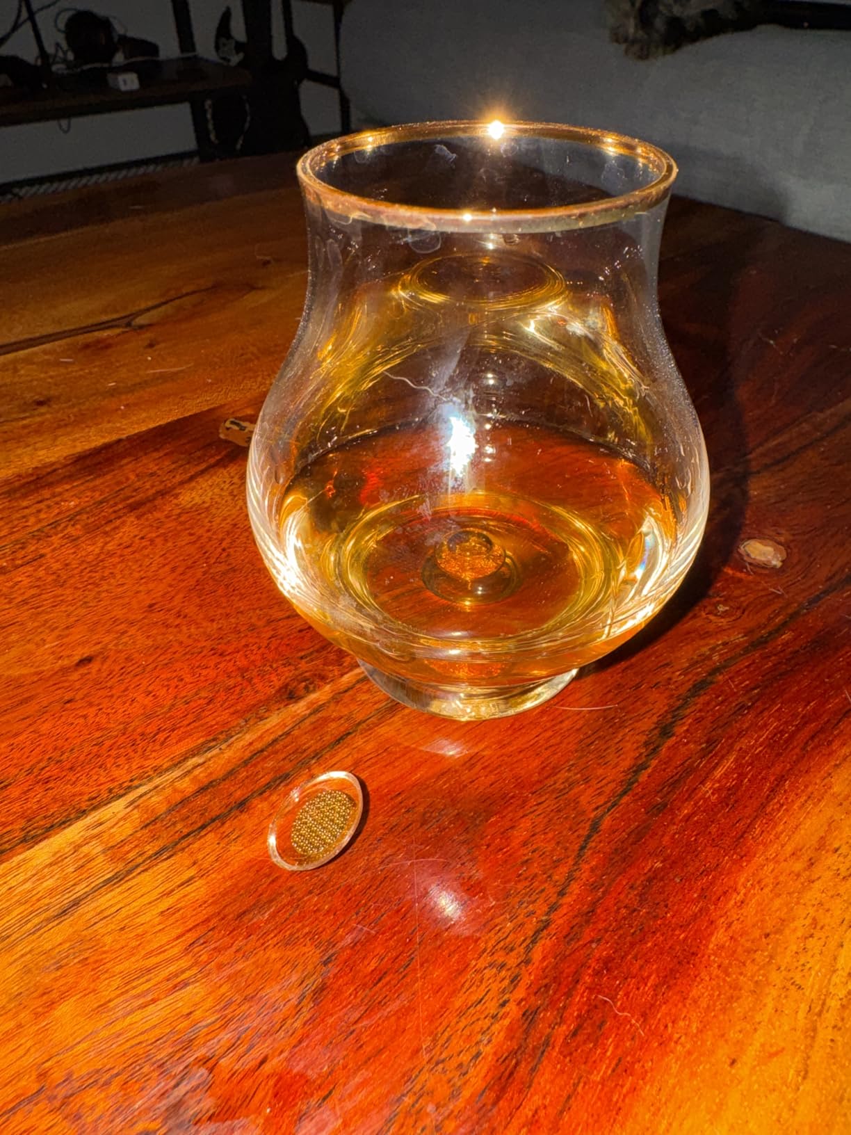 DUJUST‌ Elegant Curvaceous Snifter Glasses Set of 4 (7oz), Crystal Whiskey Glass with 24K Gold Leaf Flakes, ONE OF A KIND, Luxury Glass for Brandy/Bourbon/Tequila, BPA-Free&Lead-Free customer photo 1
