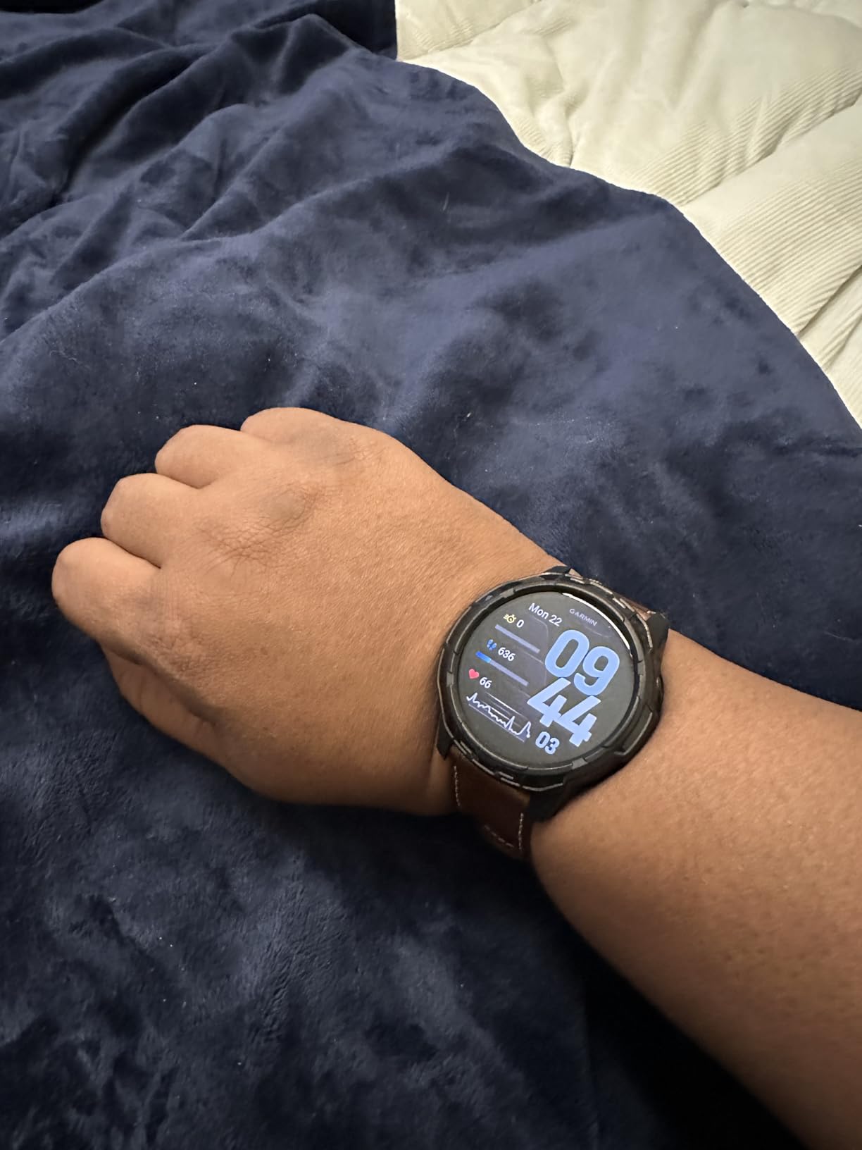 Garmin Venu® 4, Advanced Fitness Smartwatch, 45mm, Black Silicone customer photo 1