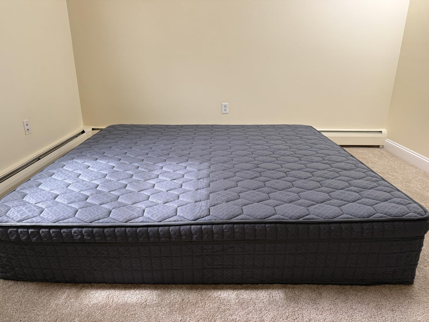 Firm Queen Size Mattress, 14 inch Hybrid Mattress in a Box with Extra Back and Lumbar Hip Support, Fiberglass Free, 365 Nights Trial, 10 Years Warranty, CertiPUR-US Certified customer photo 2