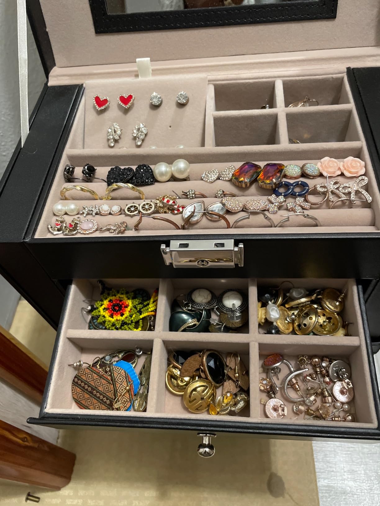 SONGMICS 5-Layer Jewelry Box Organizer with 4 Drawers, Lock and Mirror customer photo 2