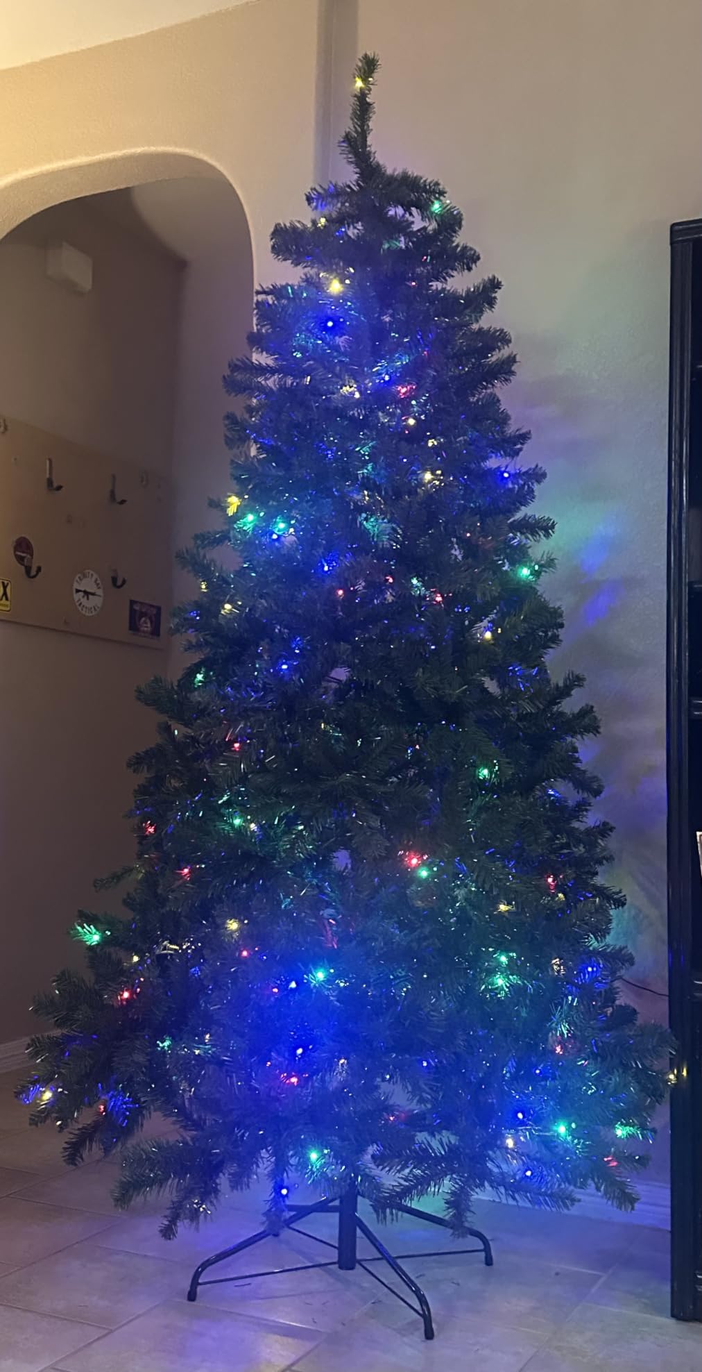 7FT Artificial Prelit Classic Christmas Tree with Remote Control,Timer customer photo 1