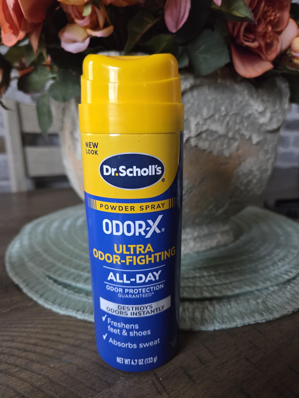 Dr. Scholl's Odor-X Foot Powder Spray, Shoe Deodorizer, 4.7 oz customer photo 2
