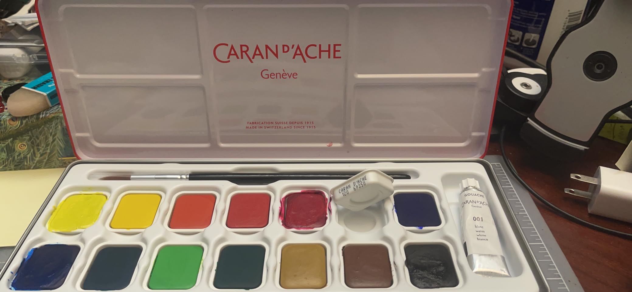 Caran d'Ache Gouache Studio 15 Assorted Colors Set in Metal Tin customer photo 2