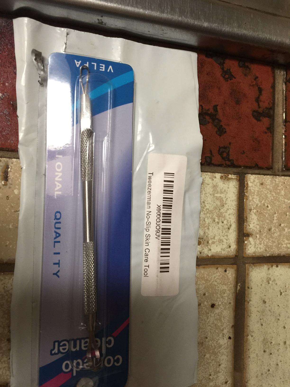 Tweezerman Whitehead and Blackhead Remover Stainless Steel customer photo 2