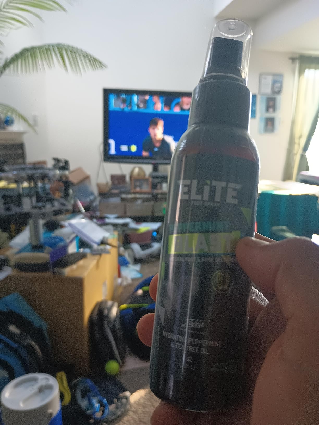 Elite Sportz Shoe Deodorizer (800+ Sprays) - Foot Spray and Shoe Odor Eliminator - No More Smelly Shoes or Stinky Feet with our Peppermint Shoe Freshener - Small Gift for Men & Women customer photo 2