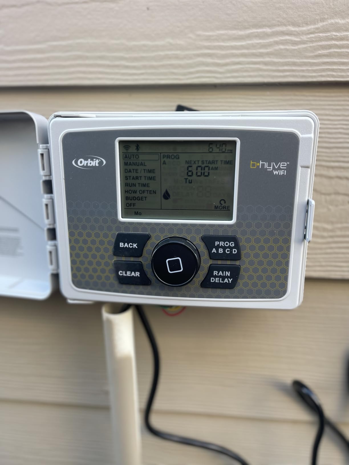 Orbit B-hyve Smart Sprinkler Controller, 6-Zone - 57946 customer photo 2
