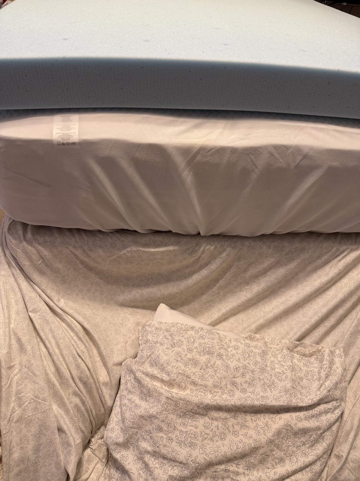 Lucid 3 Inch Memory Foam Mattress Topper, Twin XL Size – Cooling Gel Bed Topper – Preassure-Relieving Deep Plush Feel – Ventilated Breathable Design – CertiPur Certified - Dorm Room Essentials customer photo 1