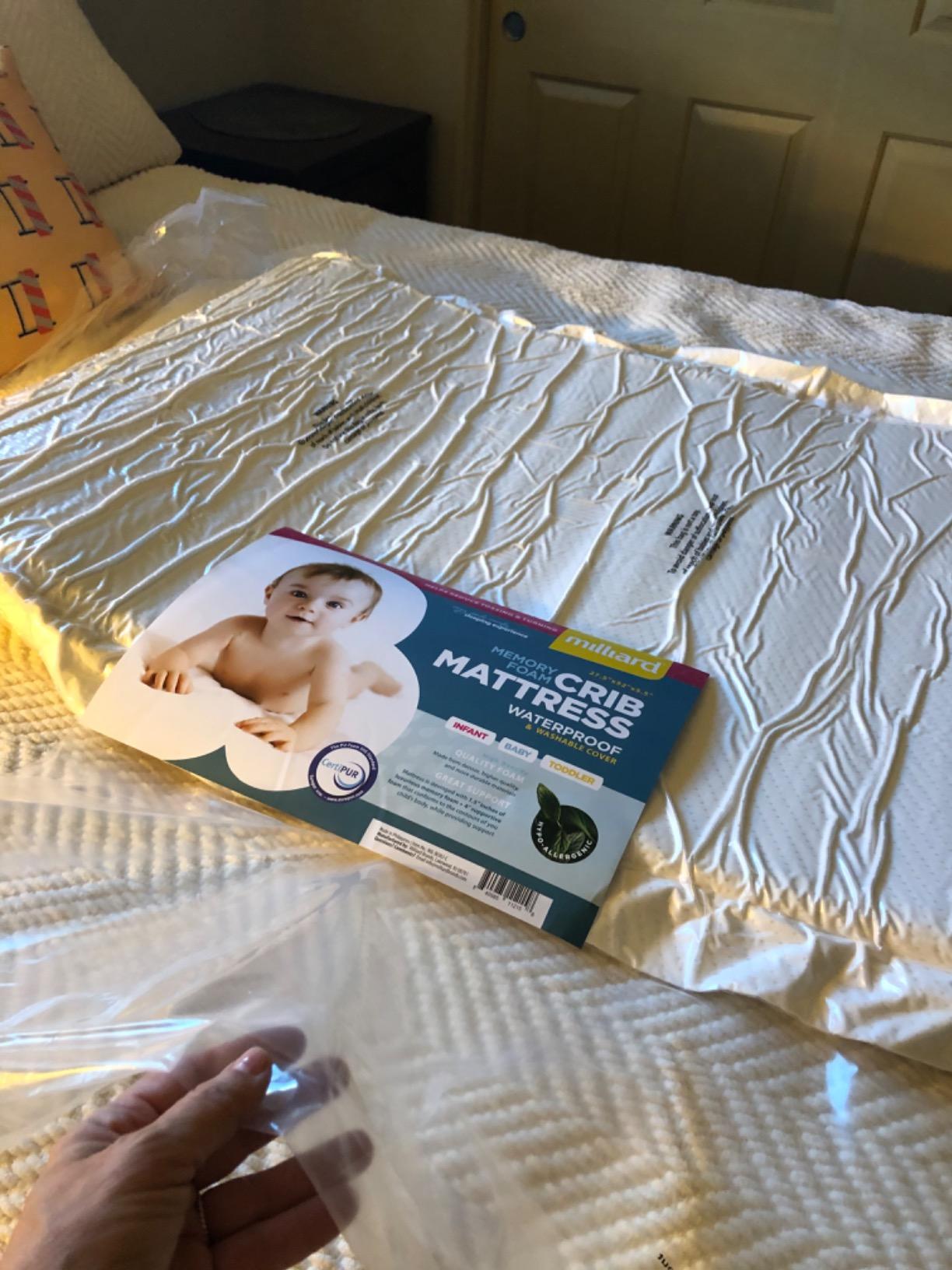 Milliard Premium Infant Crib and Toddler Mattress, CertiPUR-US Certified - Fits All Standard Crib and Toddler Beds, Machine Washable and Waterproof Cover - Flip Dual Stage System, Colchón de Cuna customer photo 2