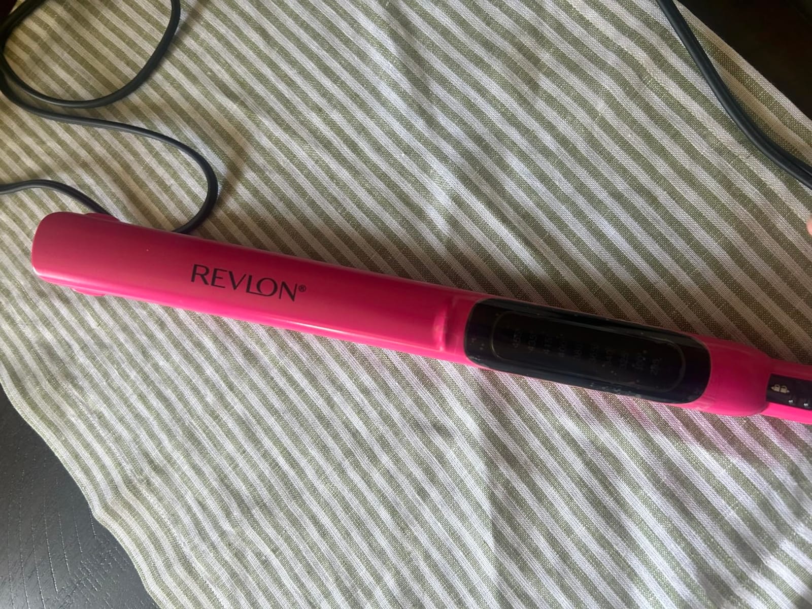 Revlon Smooth Brilliance Ceramic Hair Flat Iron | Smooth Glide and Ultra-Sleek Sylas, (1 in) customer photo 1