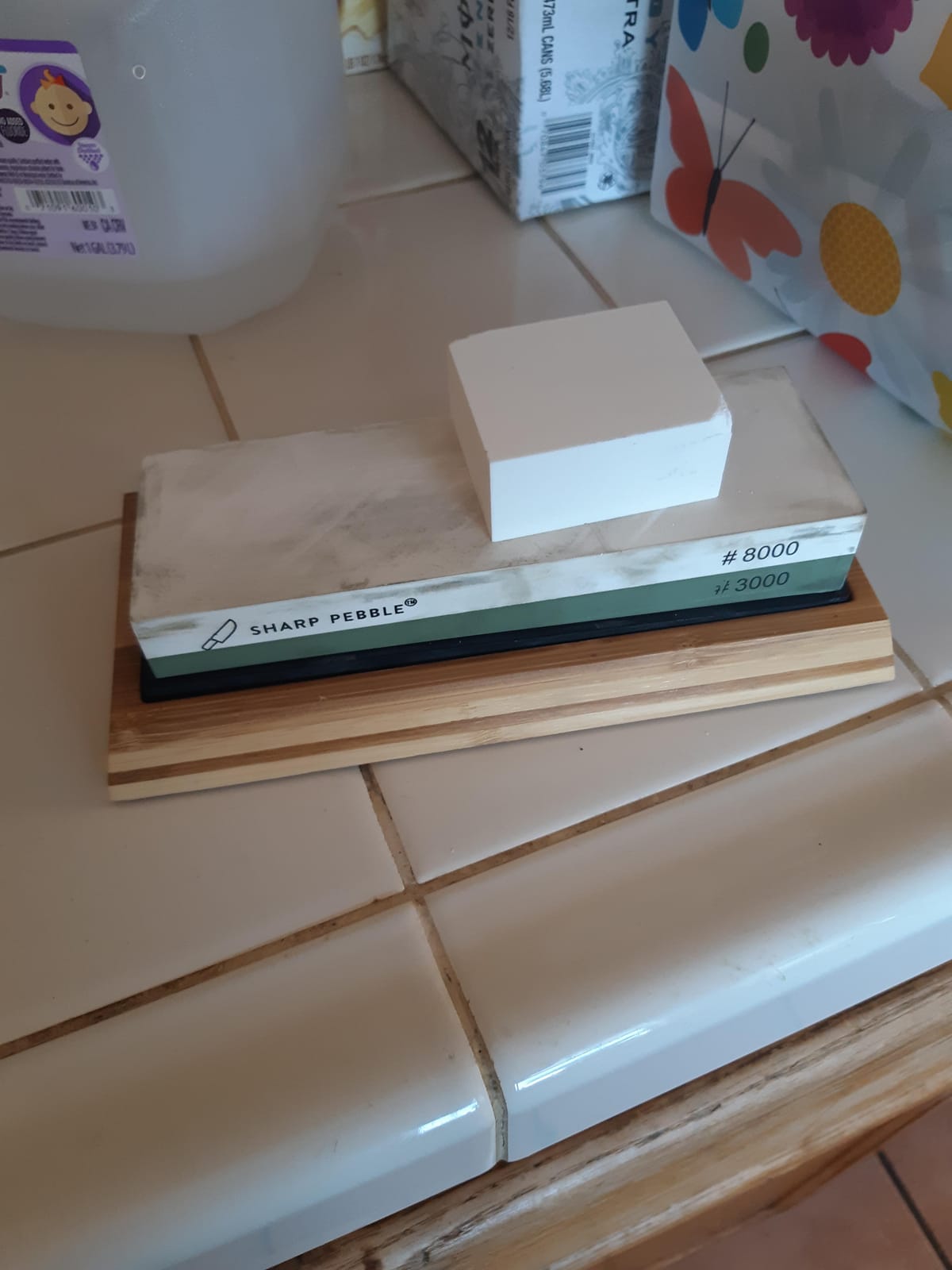 Sharp Pebble Whetstone Sharpening Stone 3000/8000 - with Flattening Stone customer photo 1