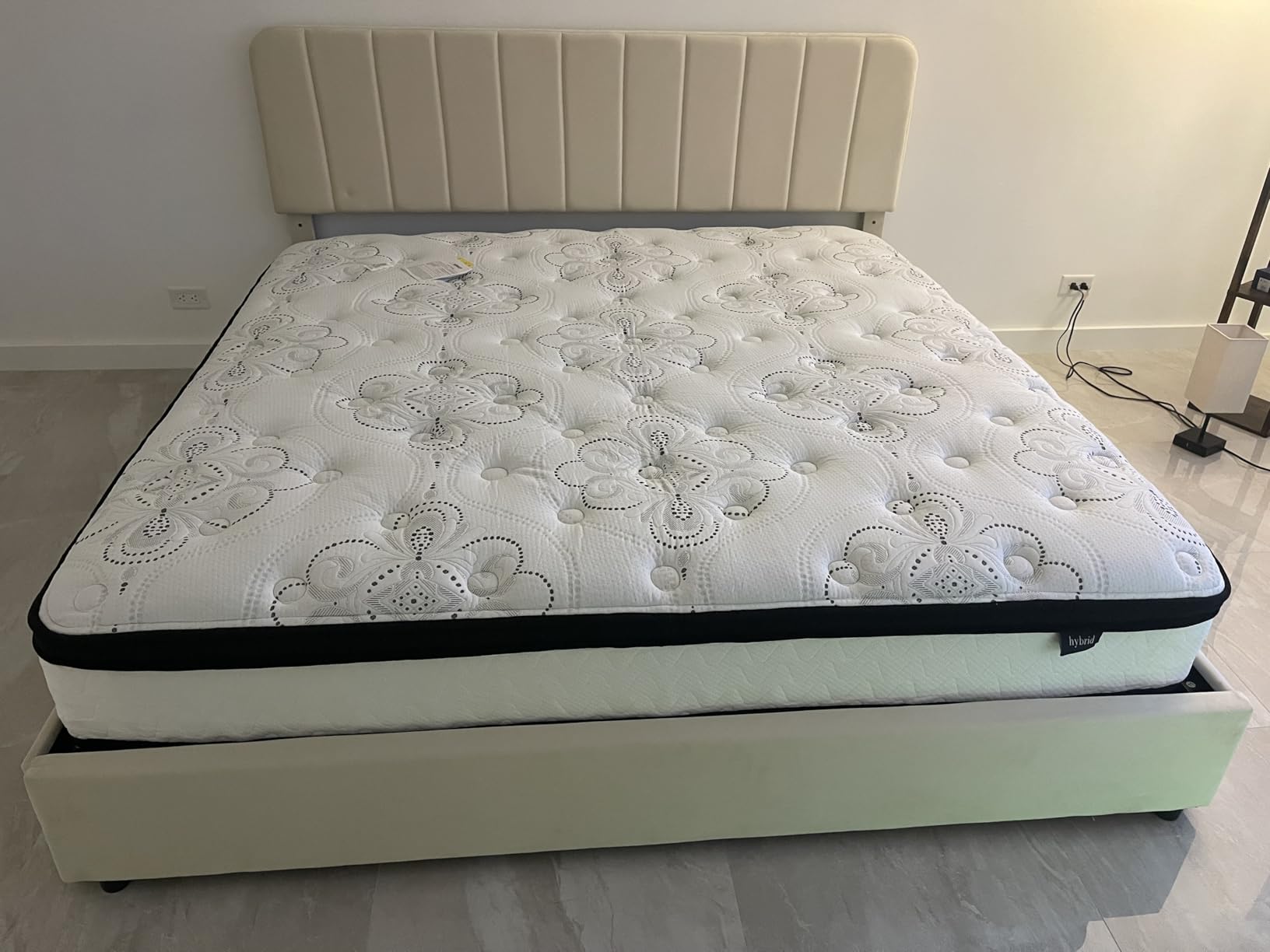 Signature Design by Ashley Queen Mattress, 10 Inch Medium Firm Hybrid customer photo 2
