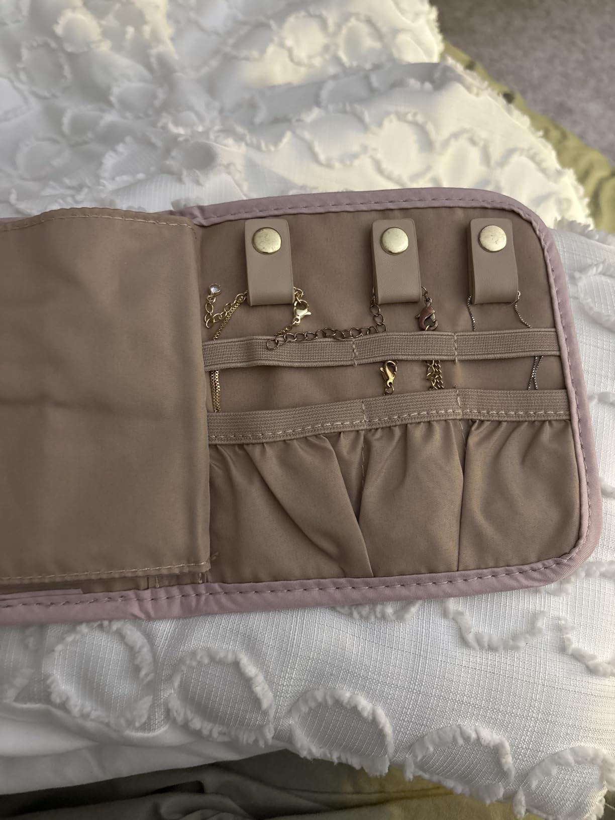 BAGSMART Travel Jewelry Organizer Roll Foldable Jewelry Case,Soft Pink customer photo 2