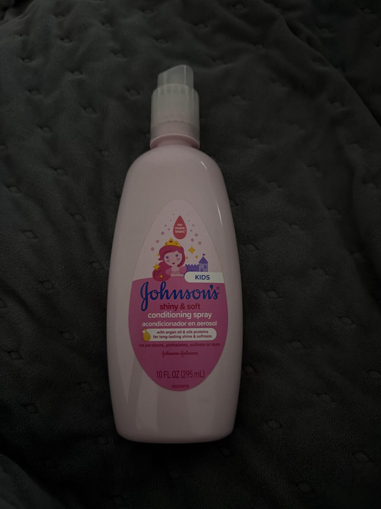 Johnson's Kids Shiny & Soft Hair Conditioning Spray, 10 fl oz customer photo 2