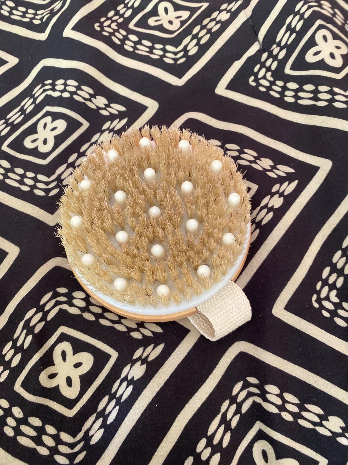 Dry Brushing Body Brush for Lymphatic Drainage & Cellulite customer photo 2