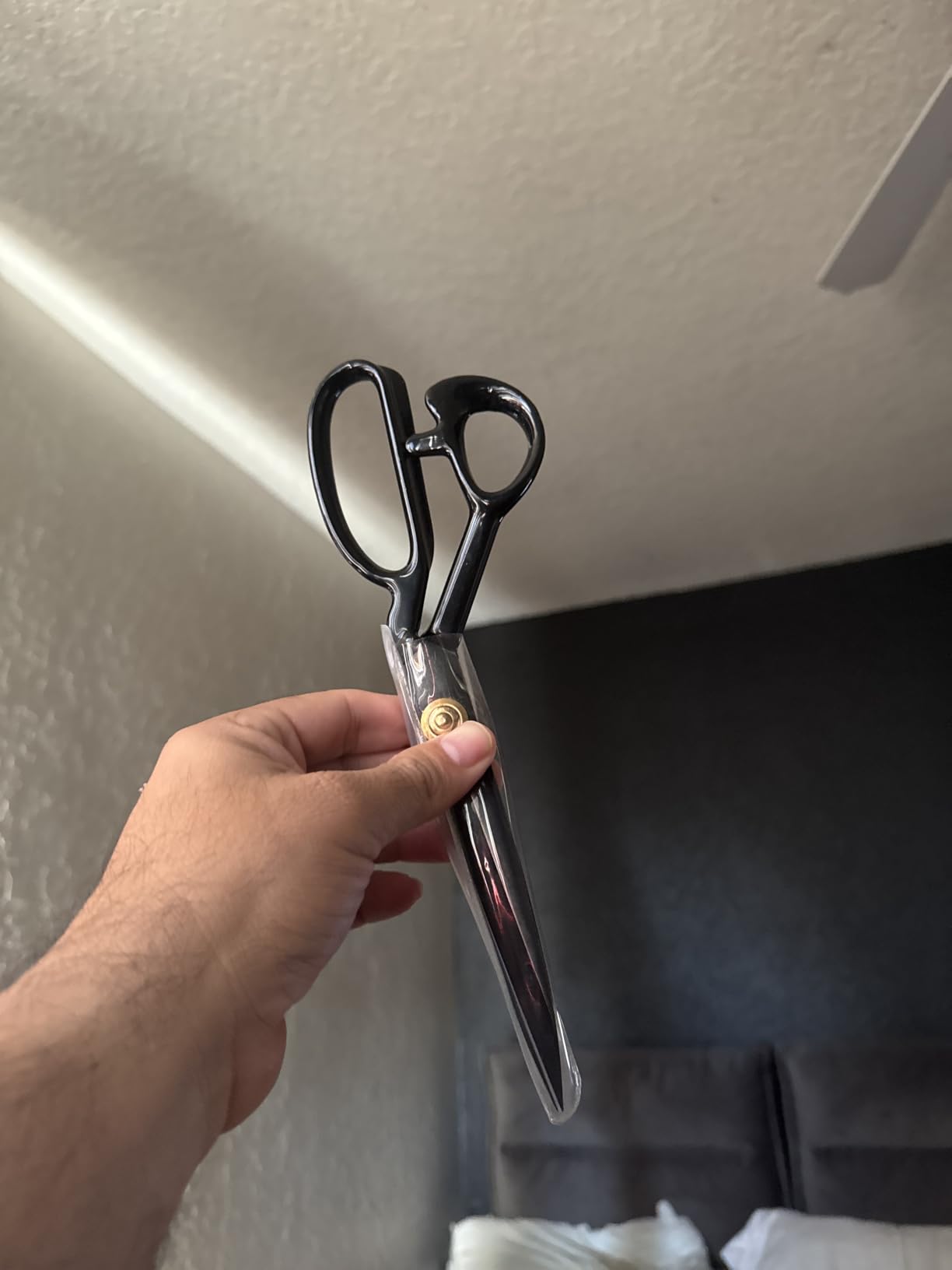 Fabric Scissors Professional 10 inch Heavy Duty Scissors for Leather Sewing shears for Tailoring Industrial Strength High Carbon Steel Tailor Shears Sharp for Home Office Artists Dressmakers customer photo 2