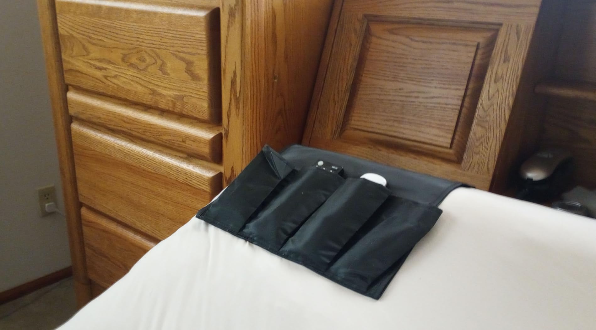 Lucid® L600 Adjustable Bed Frame – Zero Gravity – Massage – App, Full customer photo 2