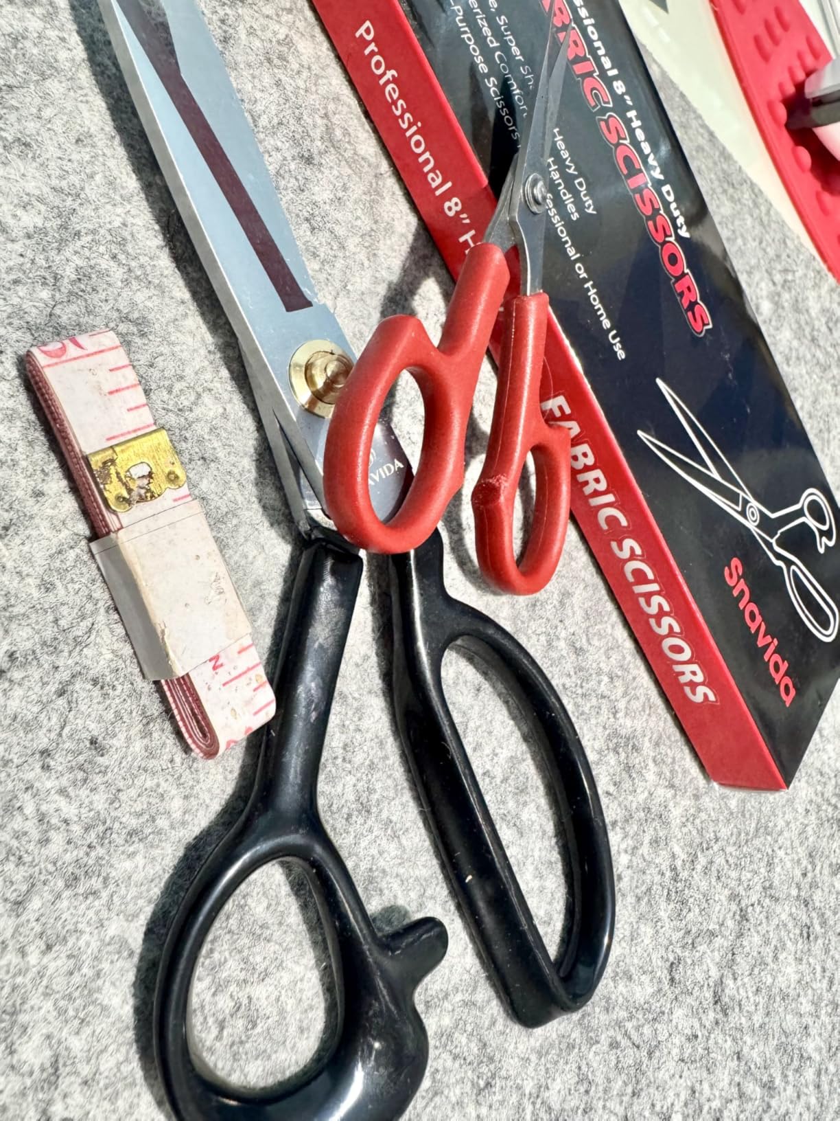 Fabric Scissors Tailor Sewing Shears - 9 Inch Heady Duty Scissors for Fabric Cutting Professional Ultra Sharp Cloth Tailor Scissors Multipurpose Utility Dressmaker Leather Titanium Scissors (9Inch) customer photo 2