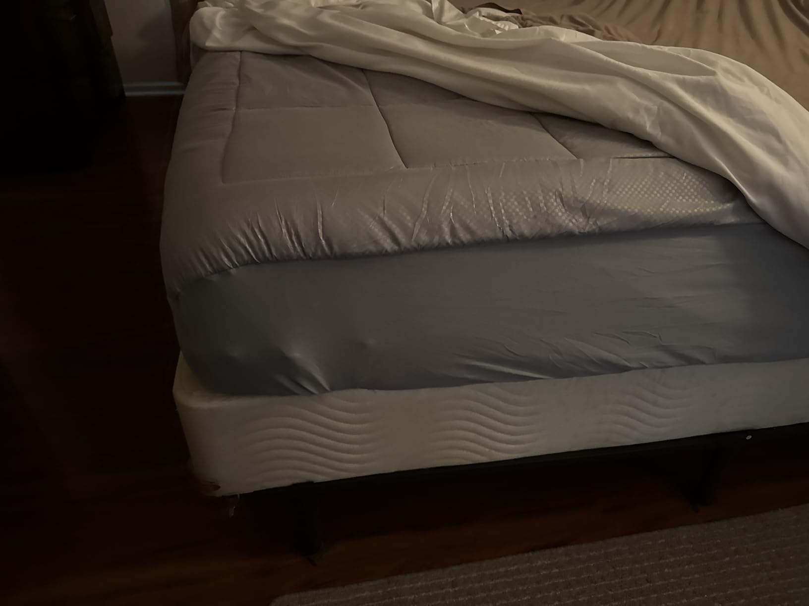 MATBEBY Twin XL Mattress Pad, Soft Mattress Topper for Dorm Room Essentials customer photo 2