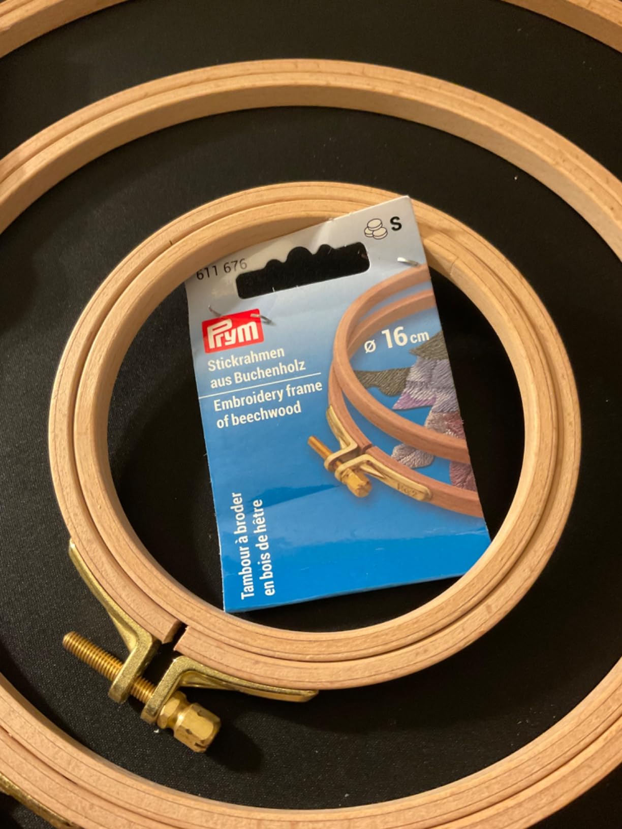 Nurge Premium Quality Beech Wood Embroidery Hoop, Cross Stitch Hoop with Gold Plated Adjustable Brass Screw for DIY Projects Ideal for Crafters,Beginners & Professionals - 5.12