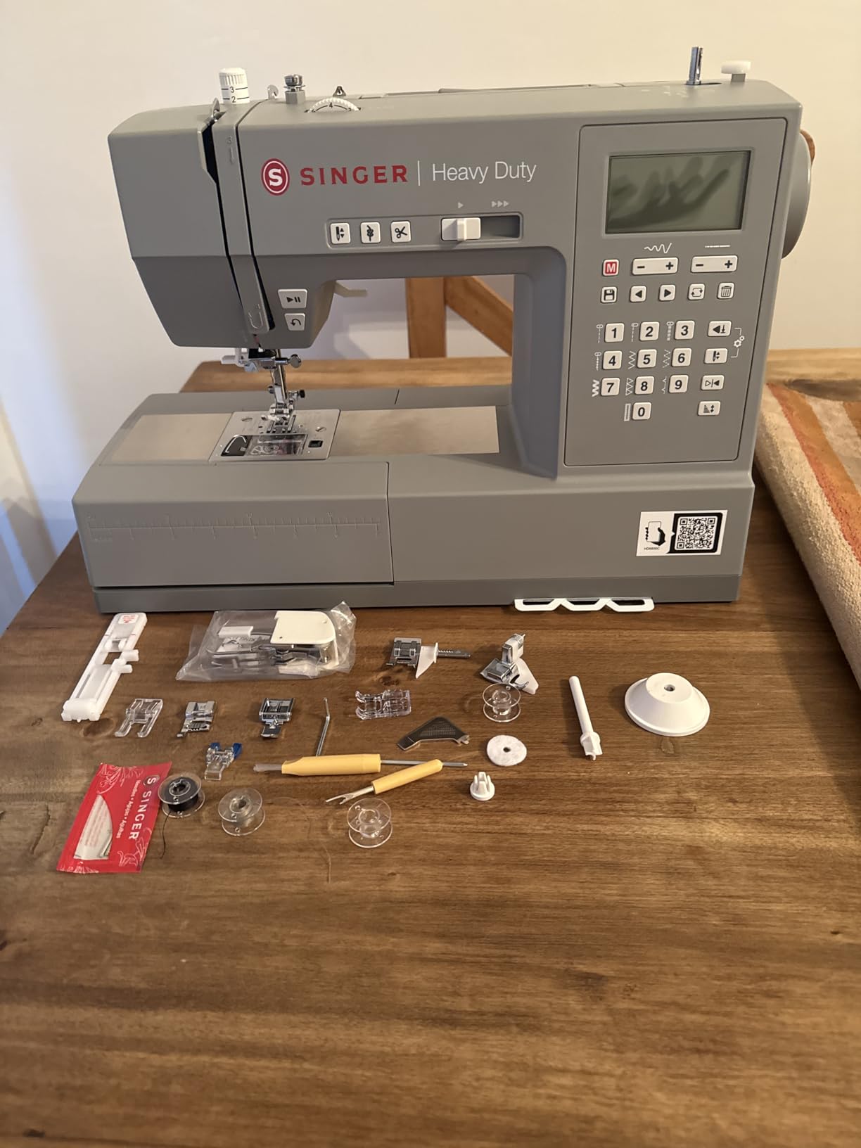 SINGER® 6800C Heavy Duty Computerized Sewing Machine with Accessory Kit customer photo 1