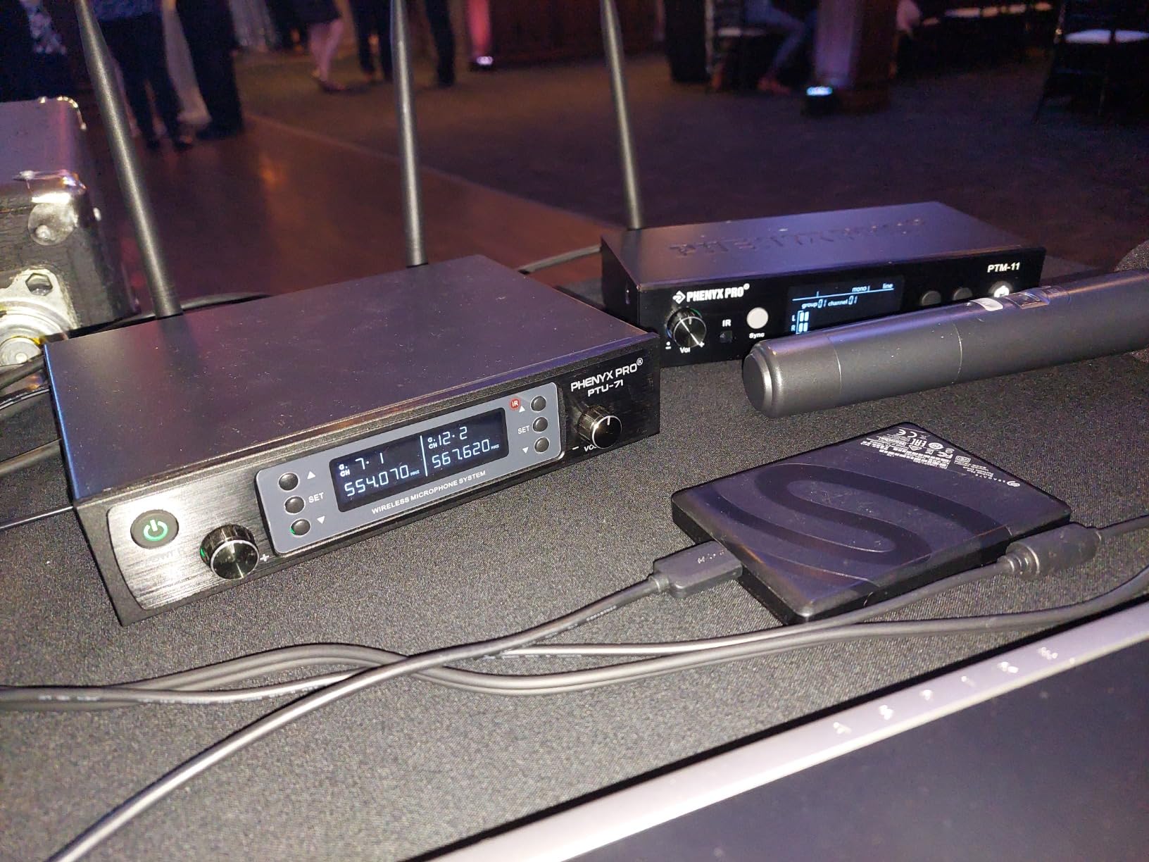 Phenyx Pro UHF Mono Wireless in-Ear Monitor System, Metal Wireless IEM System, Bodypack Receiver, 50 Adjustable Frequencies, Separate Outputs, 164ft Operation, Suitable for Band and Studio (PTM-11) customer photo 1