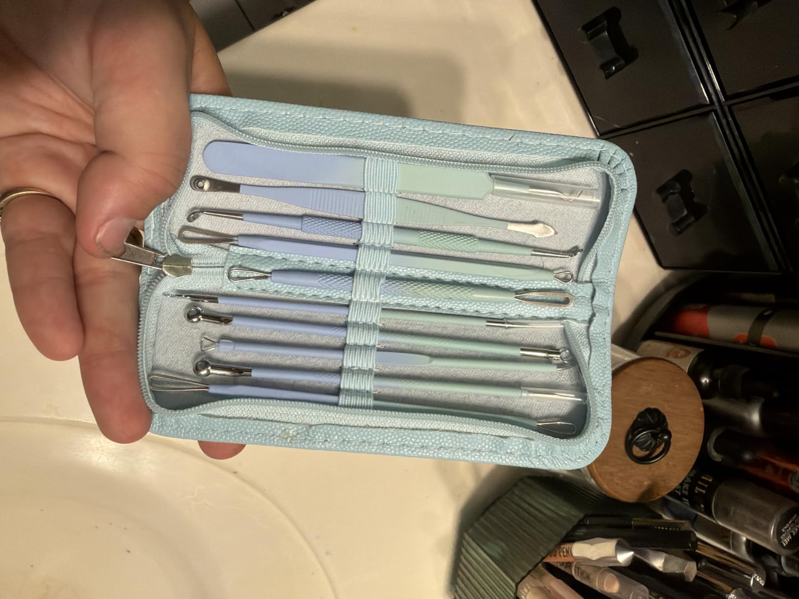 MENOLY Blackhead Remover Tools 10Pcs Pimple Popper Tool Kit, Blackhead Remover Extractor Tools, Anti-Slip Handle Pimple Comedone Extractor Acne Kit for Blackhead,Blemish,Zit Whitehead customer photo 2
