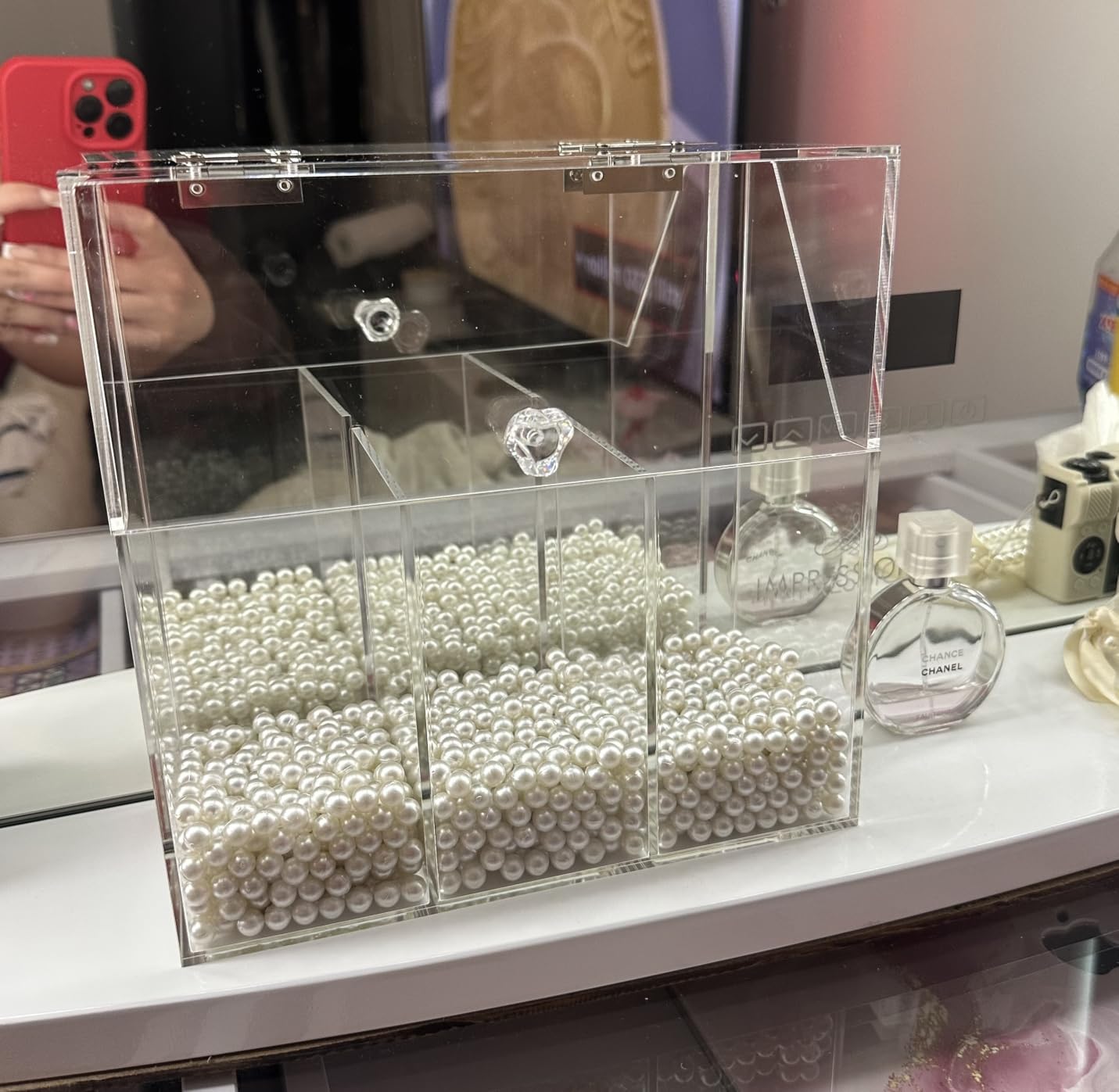 Okllen Makeup Brush Holder with Dustproof Lid, White Pearls, Acrylic Clear Makeup Brush Organizer with 3 Compartment, Large Cosmetic Brush Storage Box Case for Vanity, Bathroom, Bedroom customer photo 1