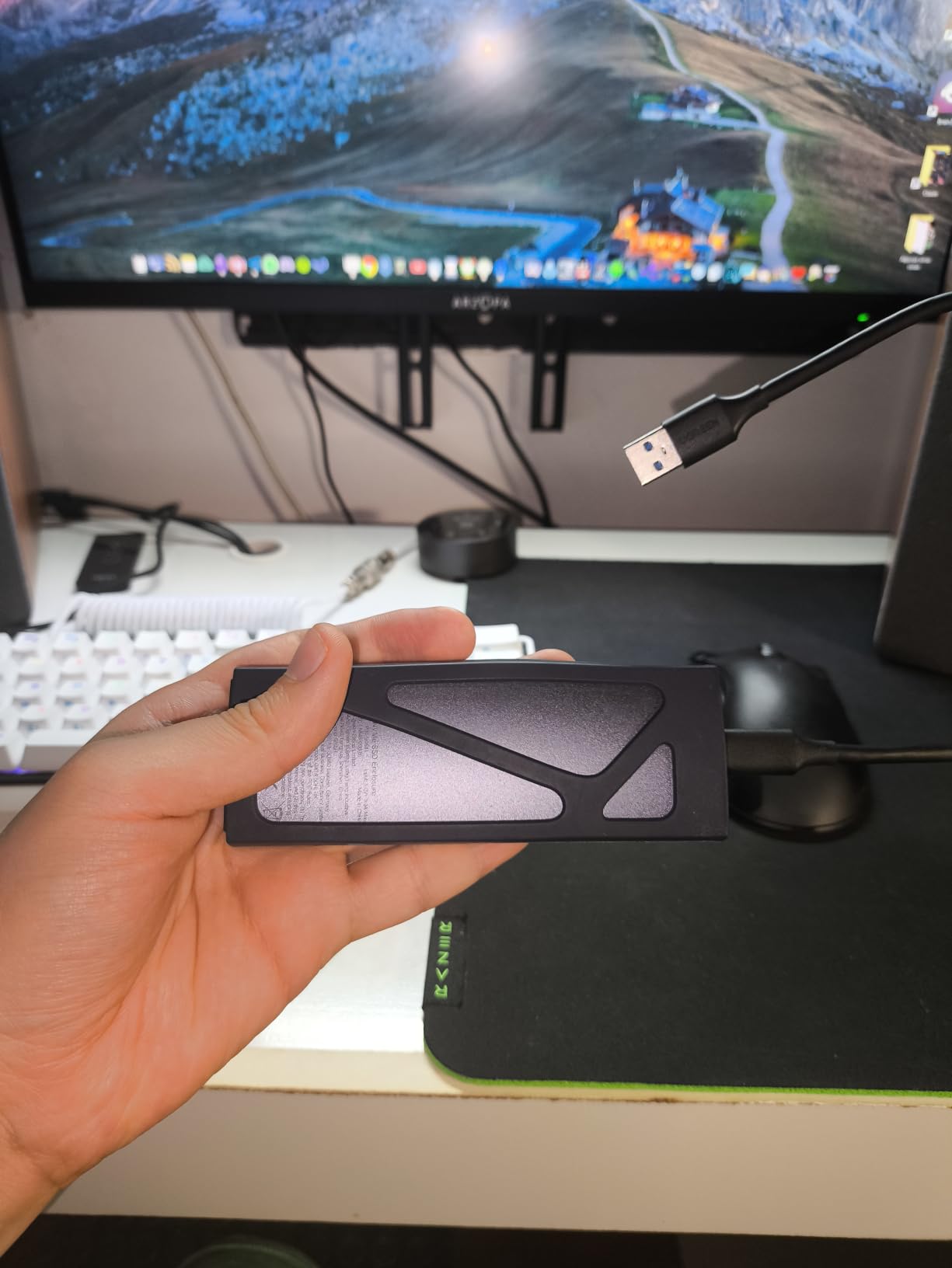 UGREEN USB-C M.2 NVMe SSD Enclosure，10Gbps customer photo 1