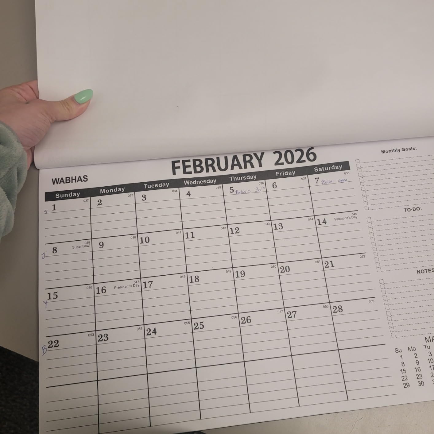 Desk Calendar 2026-2027,October 2026 to March 2028, Desk Calendar 2026-2027 with to-do list,Calendar 2027-18 Months,2027 Calendar 17