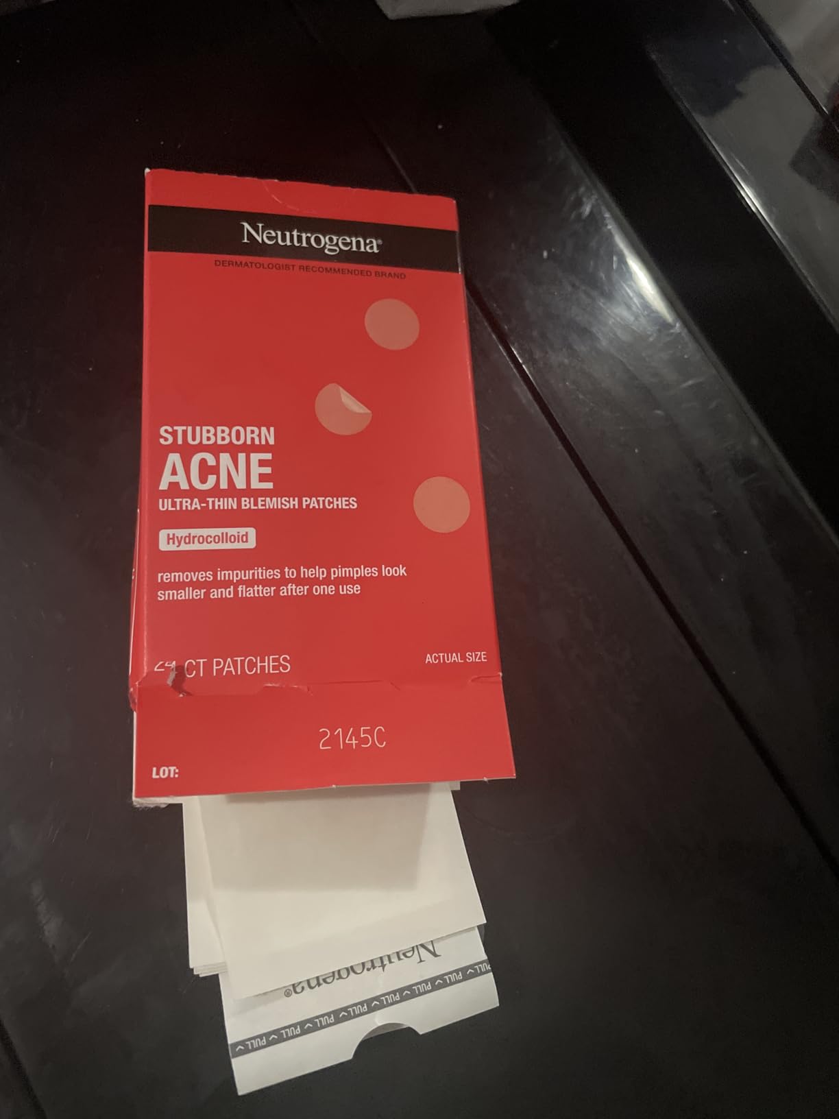 Neutrogena Stubborn Acne Patches, Ultra-Thin Pimple Patches, 24 Ct customer photo 1