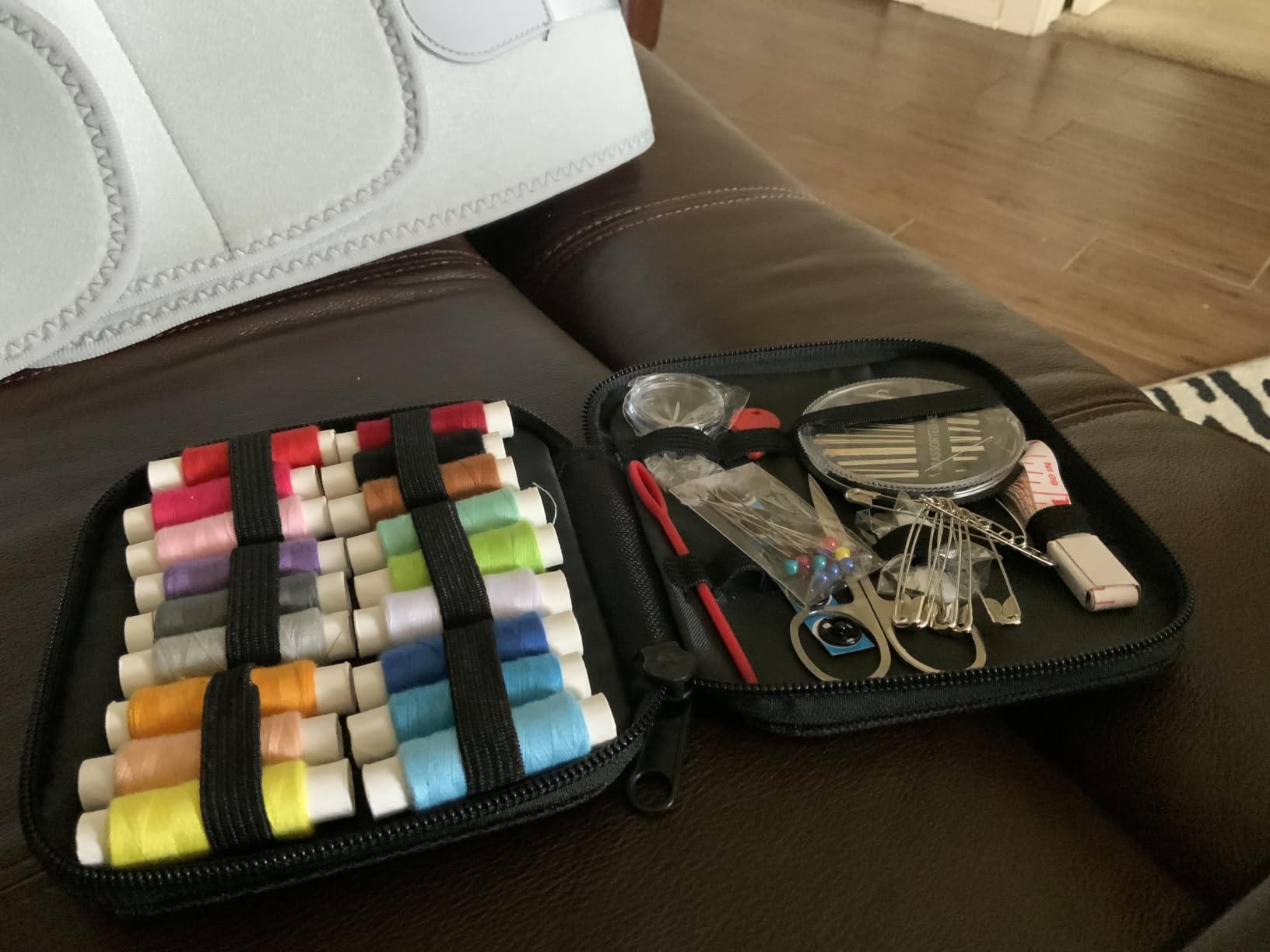 Marcoon Sewing Kit for Adults, Portable Needle & Thread Repair Kit customer photo 2