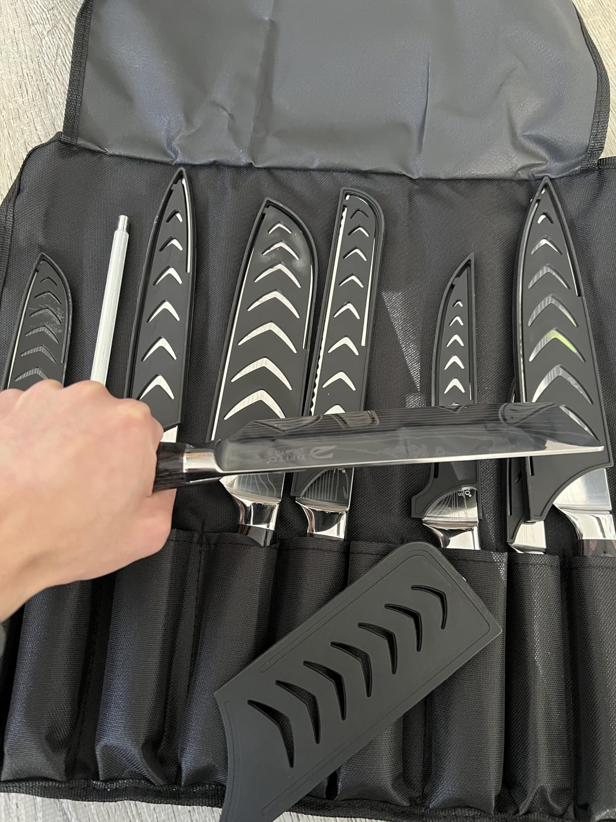 Dfito Chef Knife Sets with Roll Bag, 9 Pieces Professional Knife Set customer photo 1