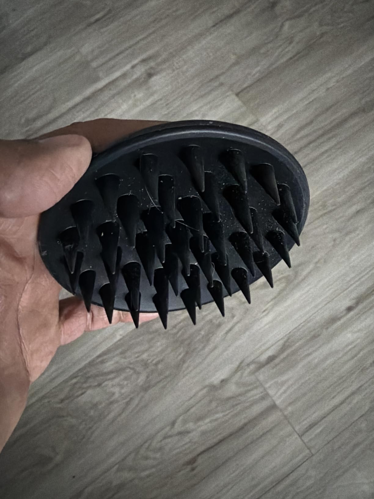 Meartchy Silicone Scalp Massager Shampoo Brush, Scalp Brush for Hair Growth & Dandruff Removal, Hair Scrubber Scalp Stimulator Exfoliator Brush with Soft Bristles for Wet Dry Scalp Care (Black) customer photo 2