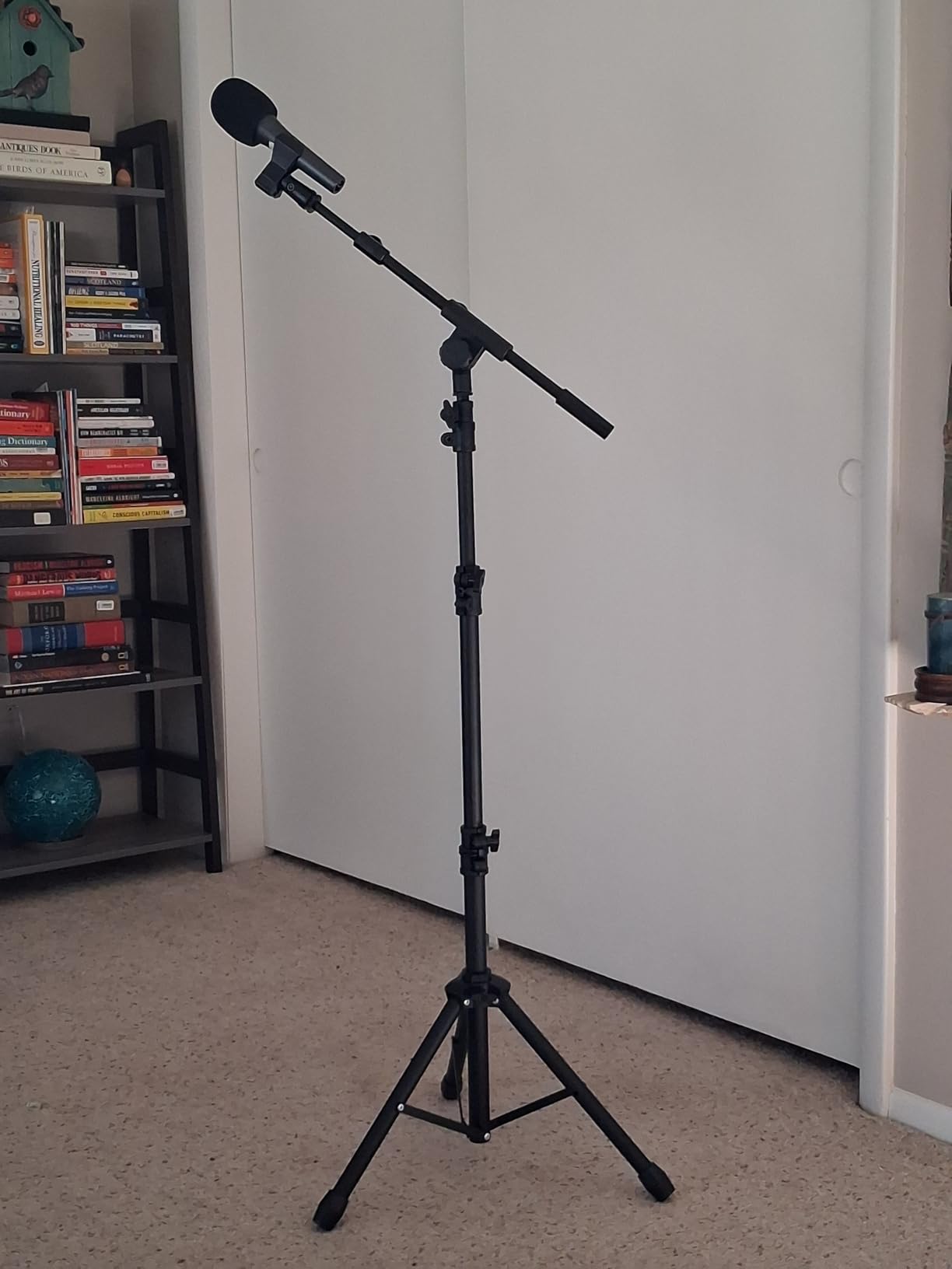 InnoGear Mic Stand Tripod Boom Arm Floor Microphone Stand Height Adjustable customer photo 2