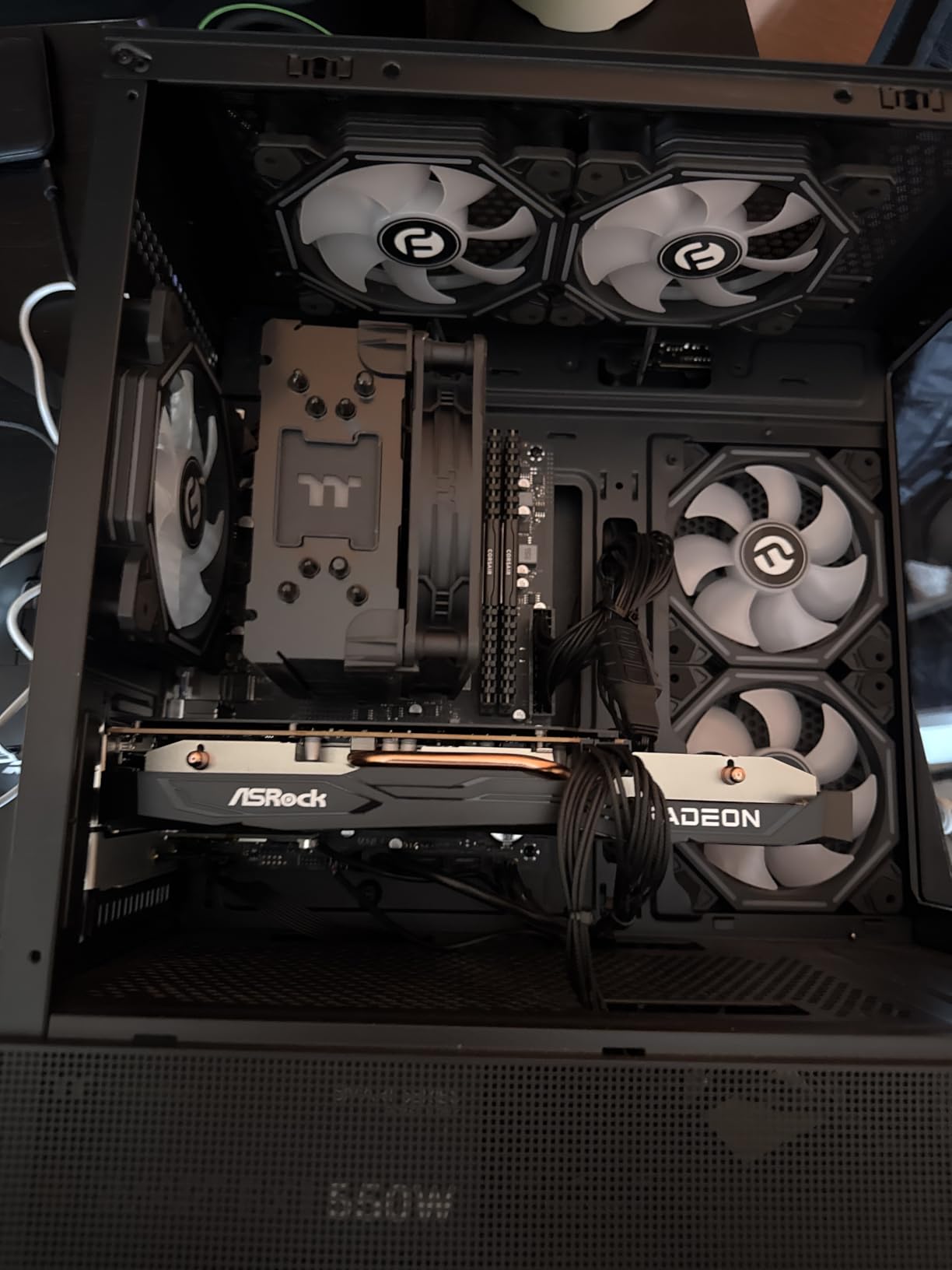 ASRock Radeon RX 7600 Challenger 8GB OC, RDNA 3, 2695MHz Boost, 8GB GDDR6 128-bit, PCIe 4.0, Dual Fans, 0dB Silent, HDMI 2.1, DisplayPort 1.4 customer photo 2
