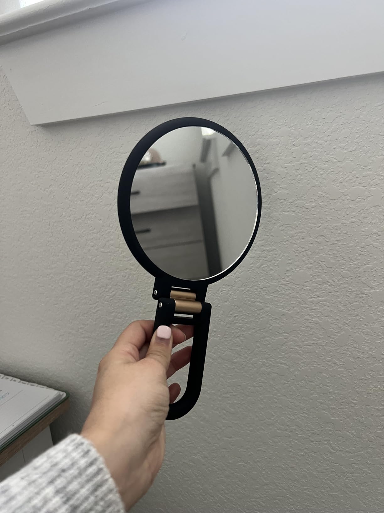 Sifolo 30x Magnifying Mirror, Travel Hand Mirrors with Handle - Double Side Handheld Mirror with 1X 30X Magnification & Adjustable Handle/Stand, Hand Held Foldable Travel Mirror for Makeup(Black) customer photo 2