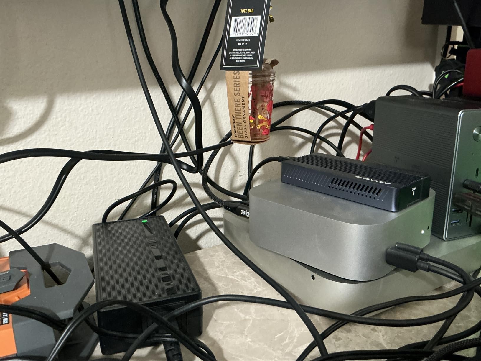ACASIS 40Gbps M.2 NVMe SSD Enclosure with Cooling Fan customer photo 2