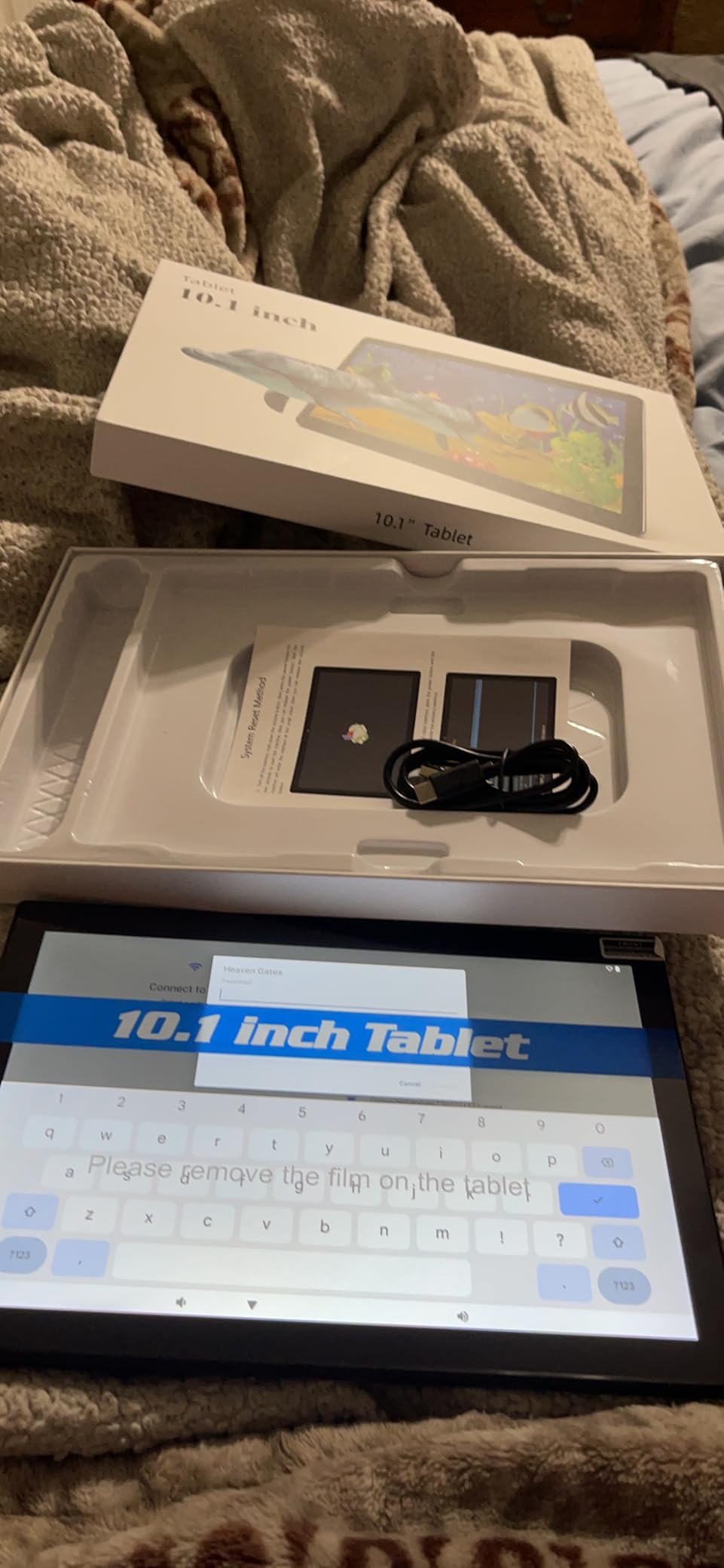 Tablet 2 in 1 Tablets 10 inch Android 15 Tablet Set with Keyboard Case Mouse Stylus 8GB+32GB/1TB expansion Tablets 10.1