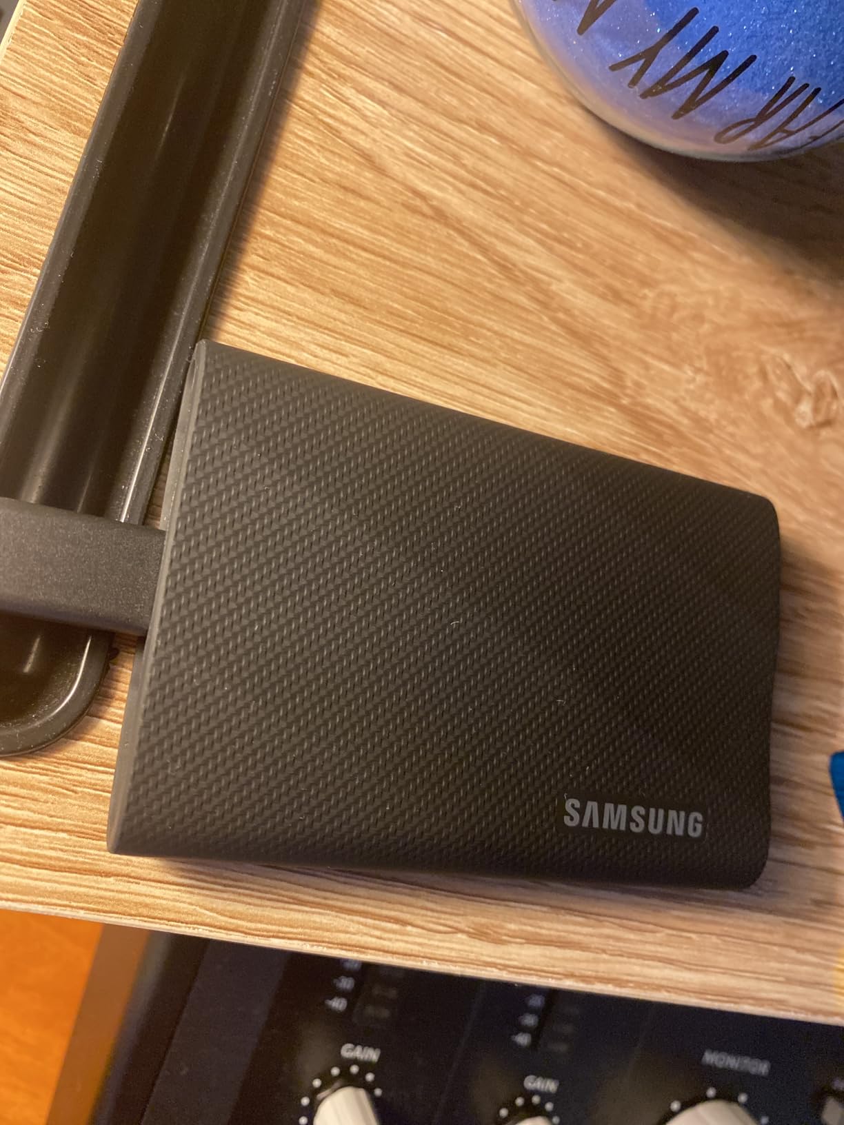 Samsung T9 Portable SSD 4TB, USB 3.2 Gen 2x2 External Solid State Drive customer photo 2