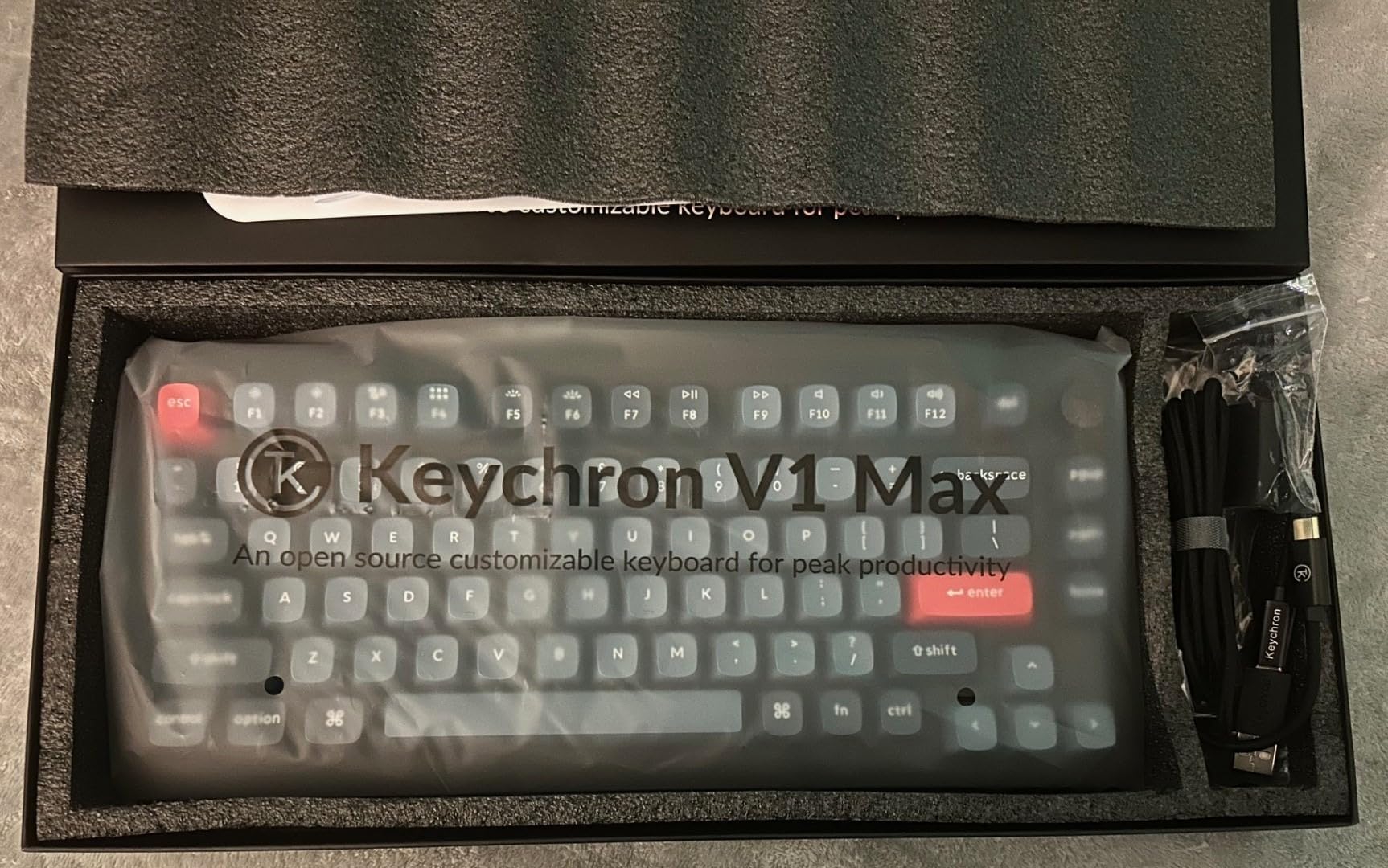 Keychron V1 Max QMK Wireless Mechanical Keyboard, 75% Layout Custom Knob customer photo 1