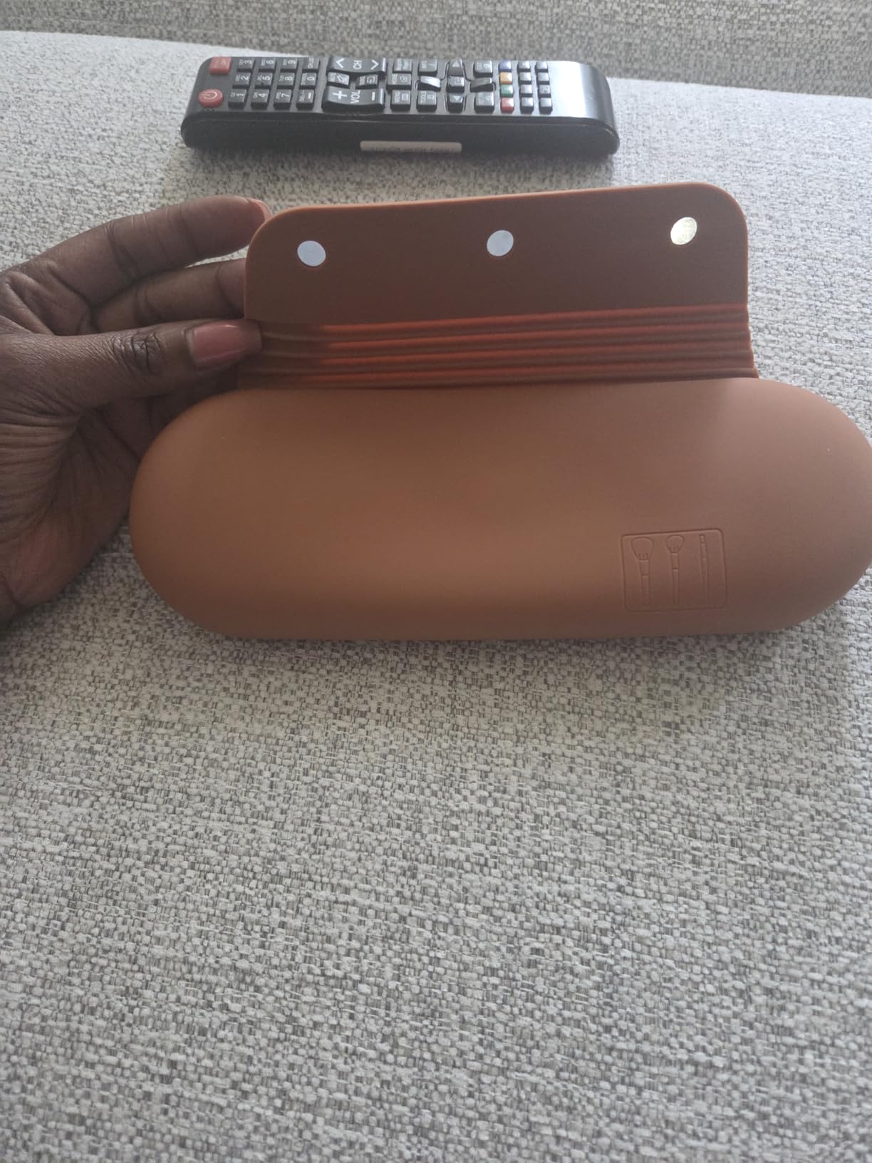 AGIKET Soft Silicone Makeup Brush Holder Large Travel Portable Cosmetic Bag customer photo 2